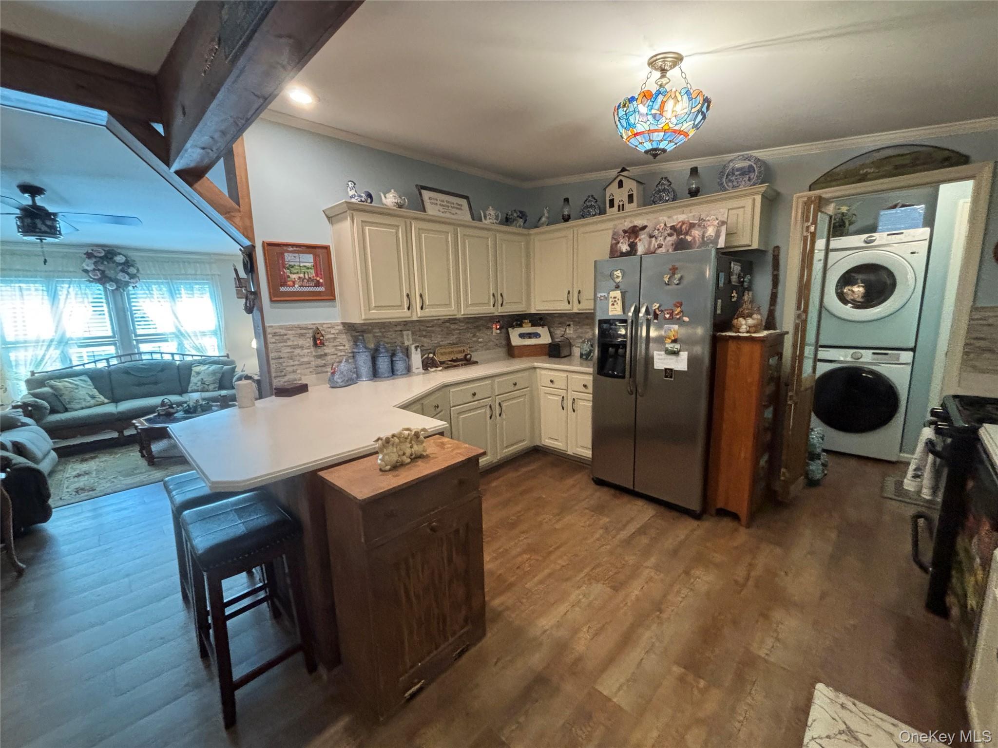 Single Family Old Country Road Suffolk County, NY 11901, MLS-1036429-22