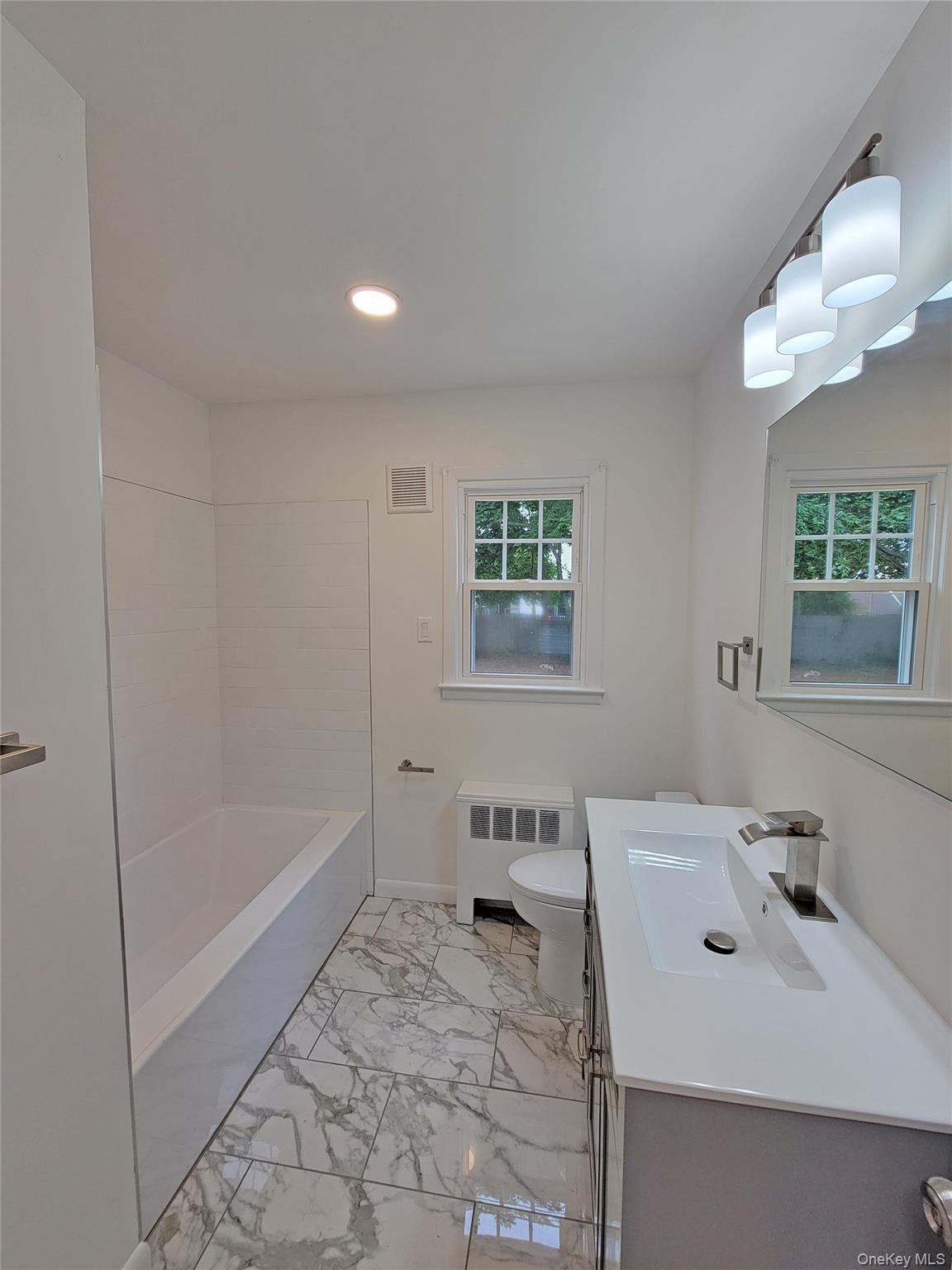 Single Family 3rd Avenue Suffolk County, NY 11705, MLS-1036438-6