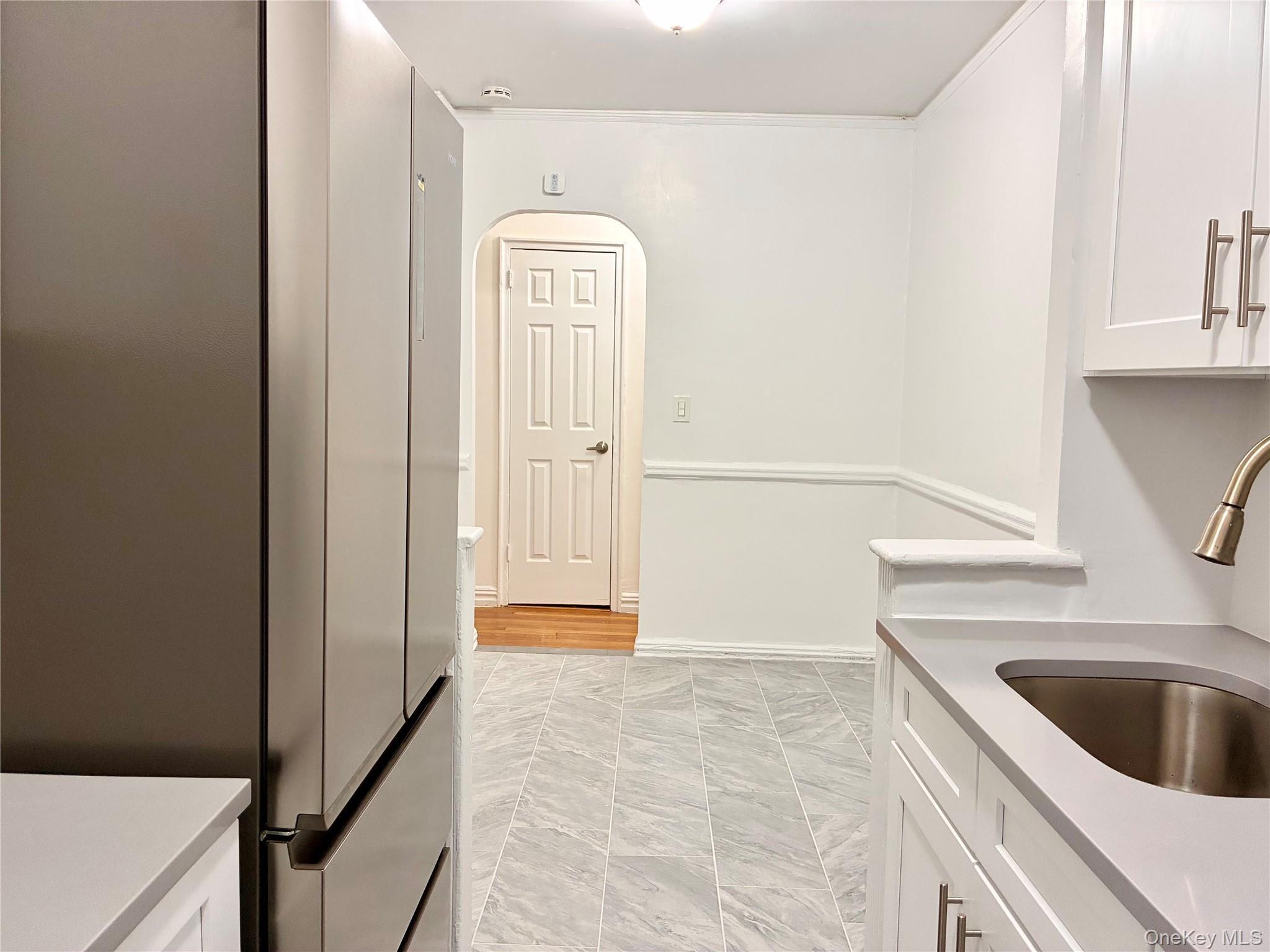 Apartment Creston Avenue  Bronx, NY 10468, MLS-1036451-5