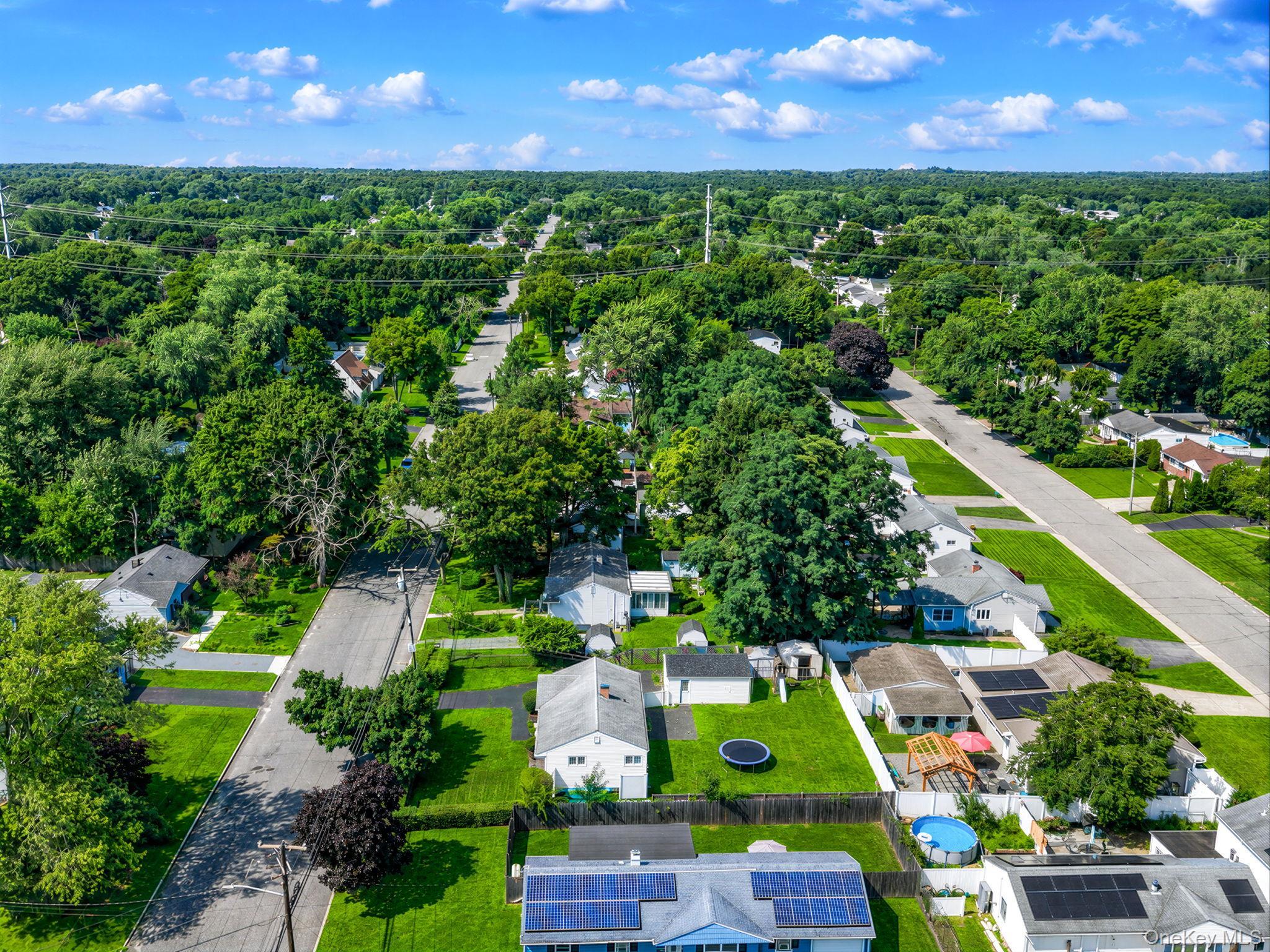 Single Family Eagle Avenue Suffolk County, NY 11763, MLS-1036481-10