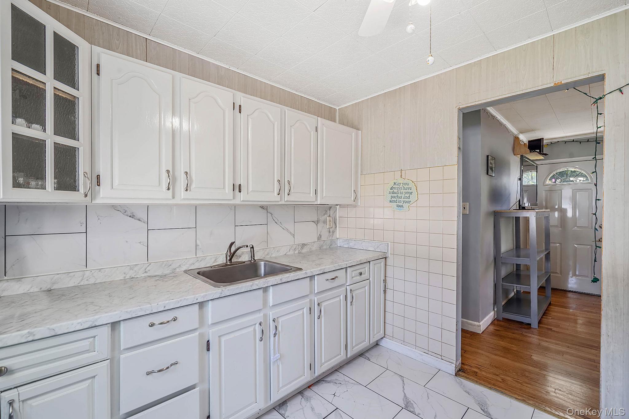 Single Family Eagle Avenue Suffolk County, NY 11763, MLS-1036481-17