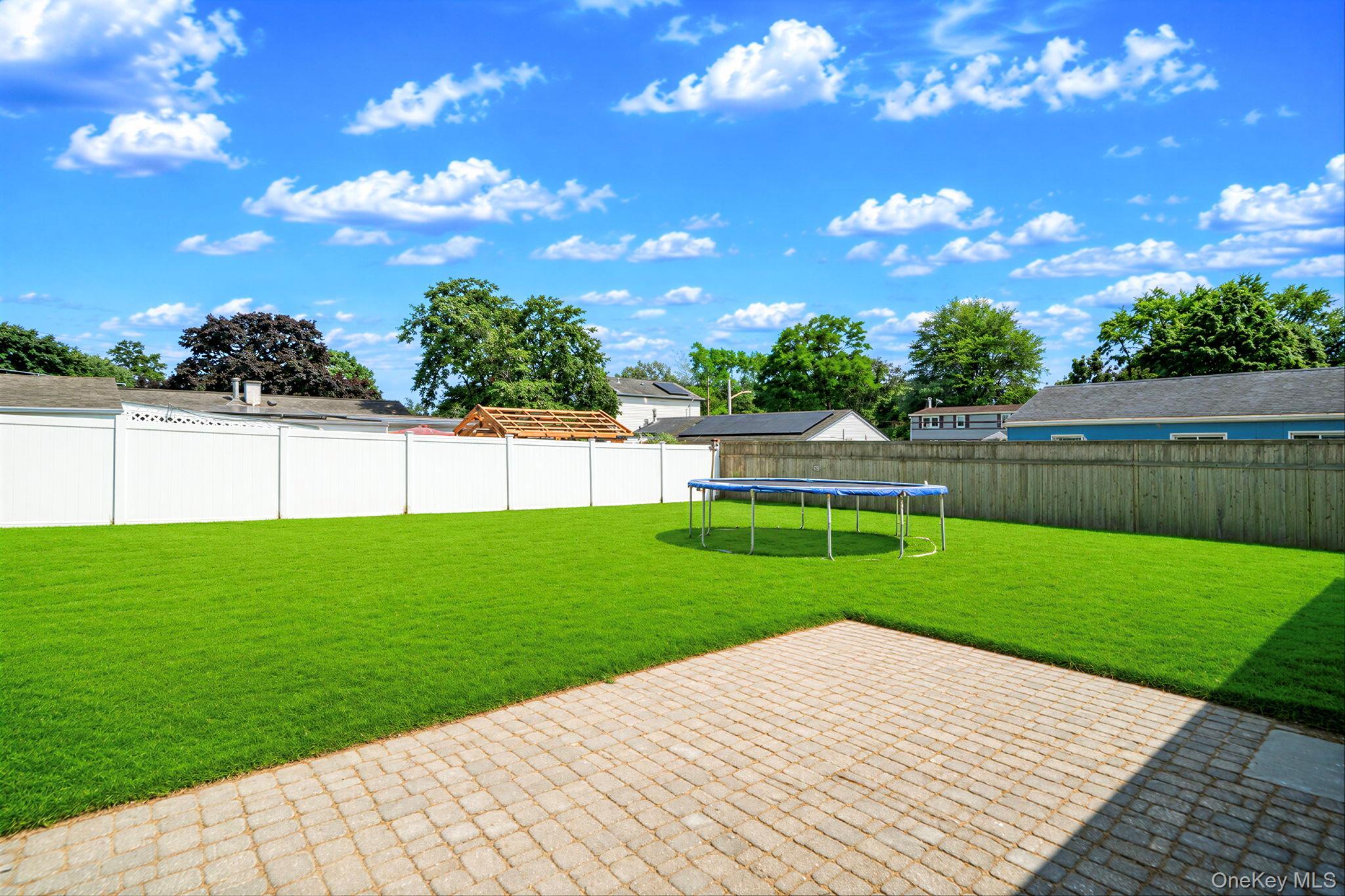 Single Family Eagle Avenue Suffolk County, NY 11763, MLS-1036481-4