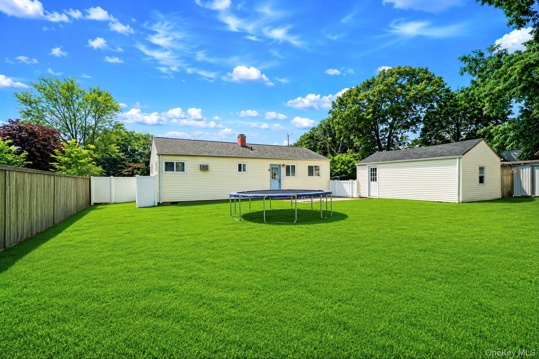 Single Family Eagle Avenue Suffolk County, NY 11763, MLS-1036481-6