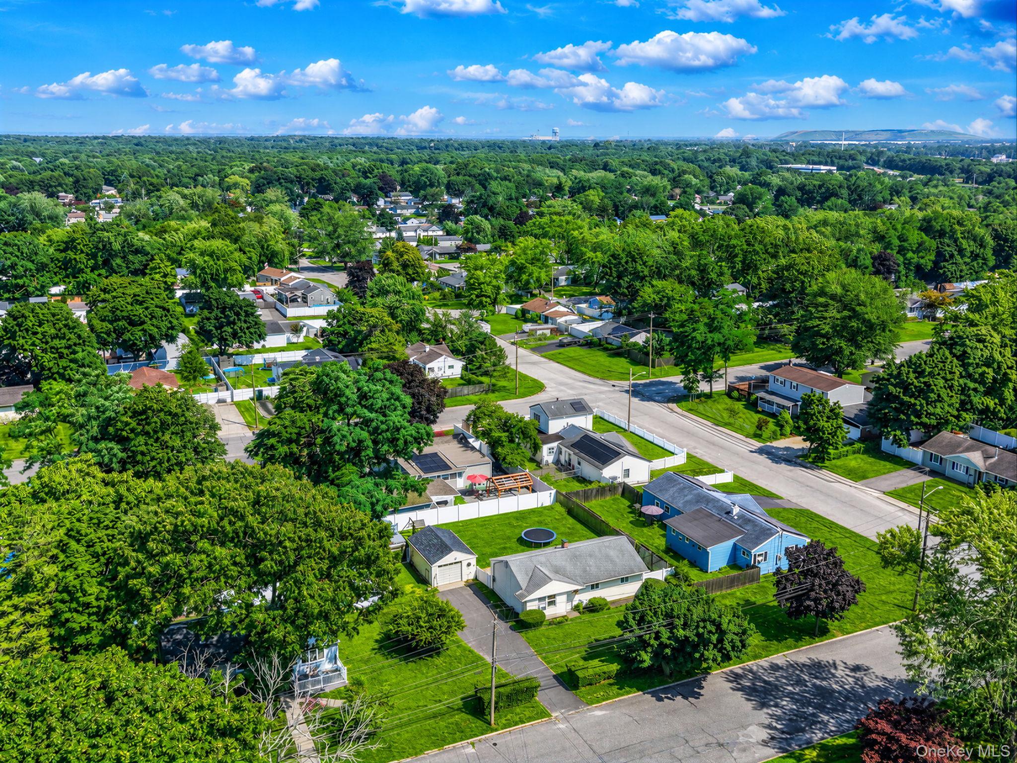 Single Family Eagle Avenue Suffolk County, NY 11763, MLS-1036481-9