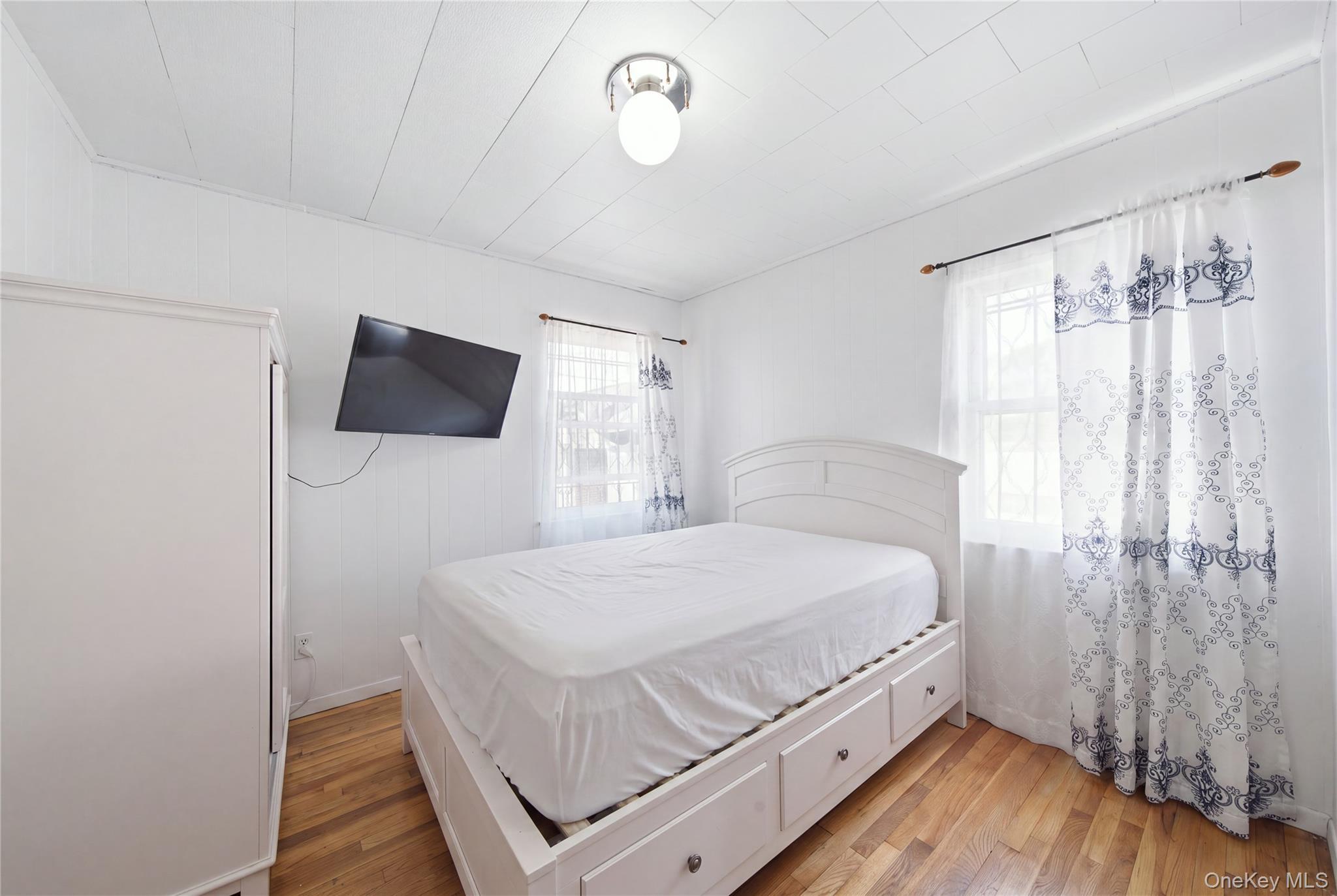 Single Family 232nd Street Queens, NY 11411, MLS-1036504-19