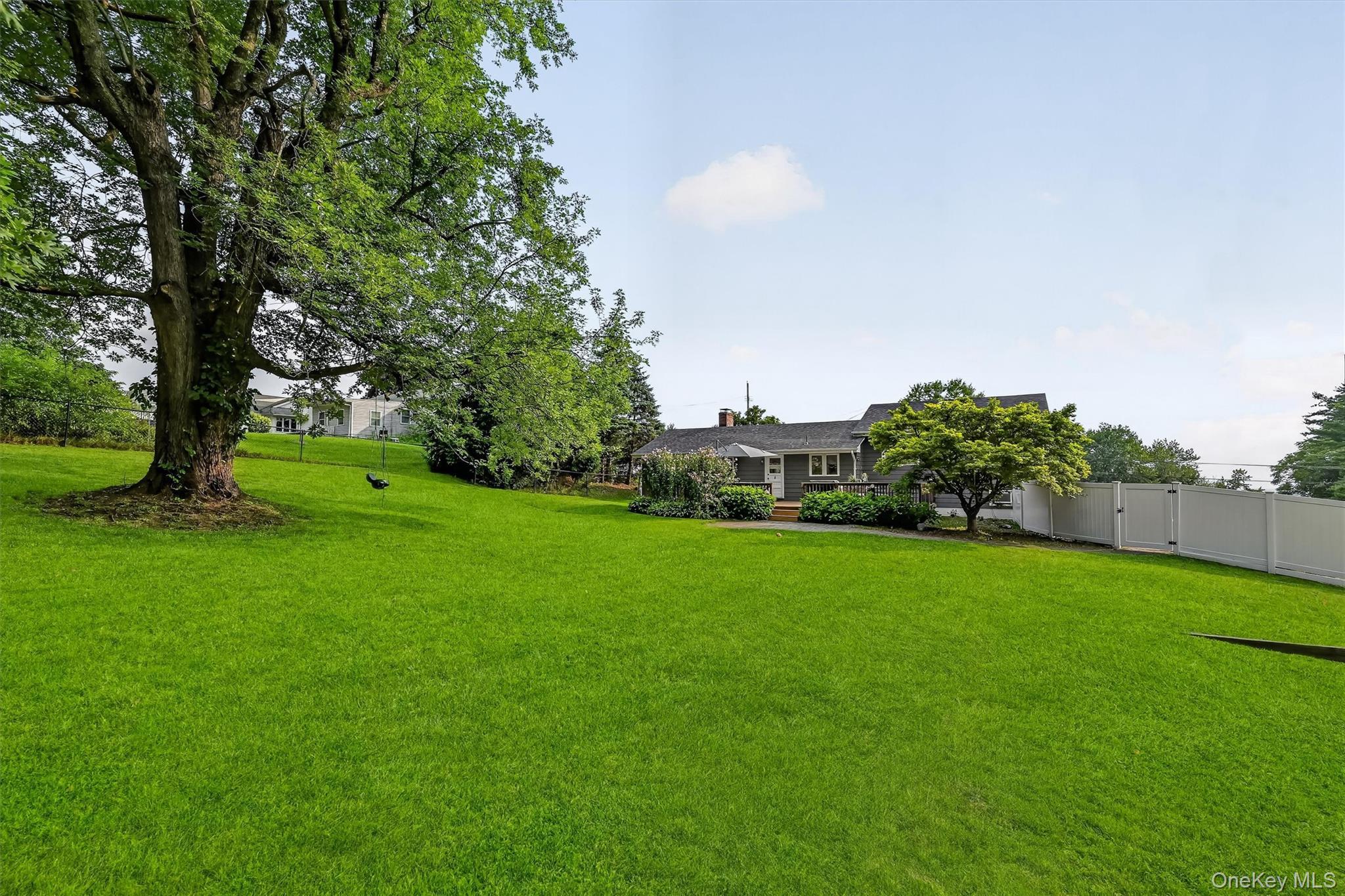 Single Family High Acres Drive  Dutchess County, NY 12603, MLS-1036512-36