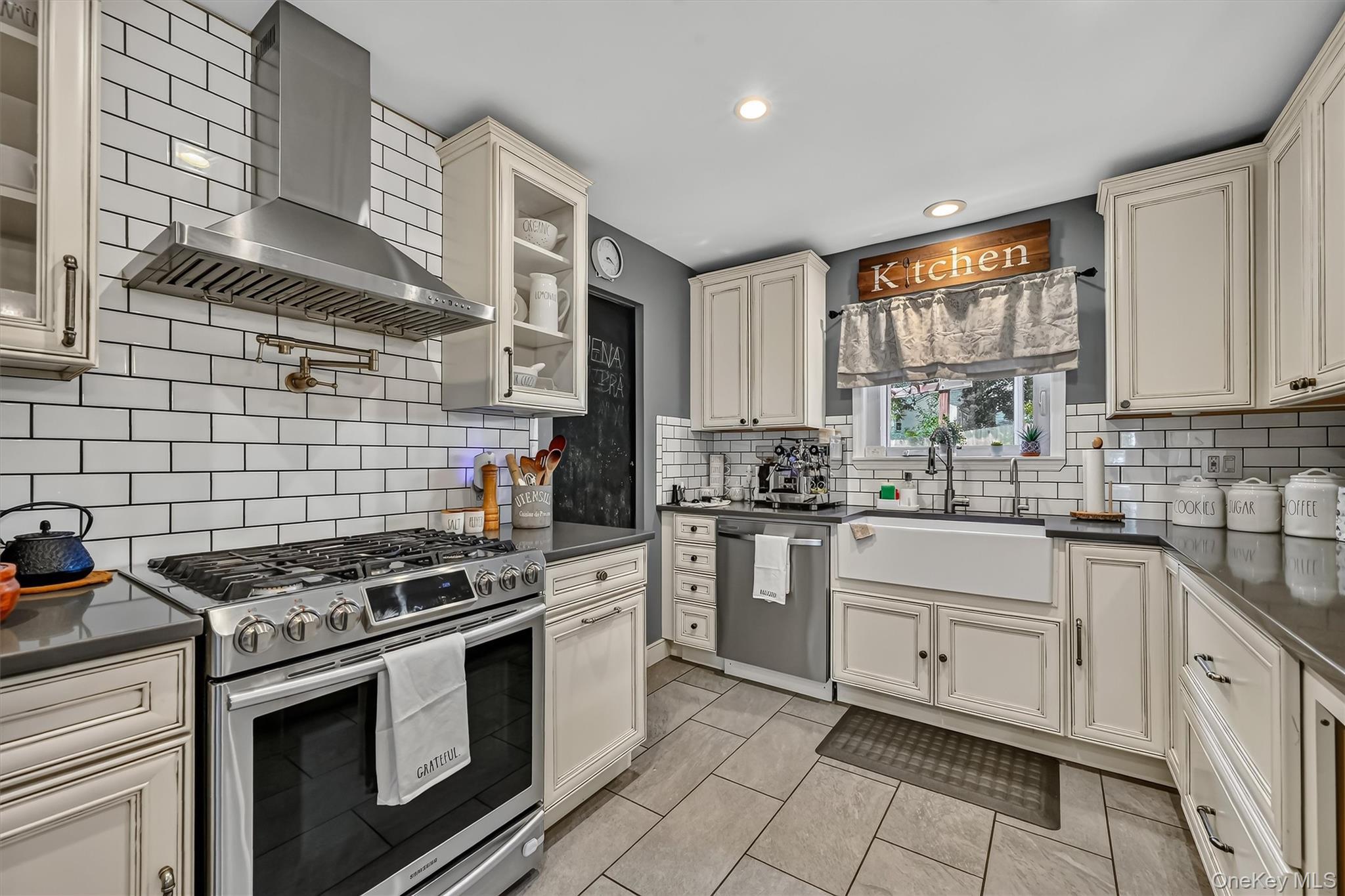 Single Family High Acres Drive Dutchess County, NY 12603, MLS-1036513-18
