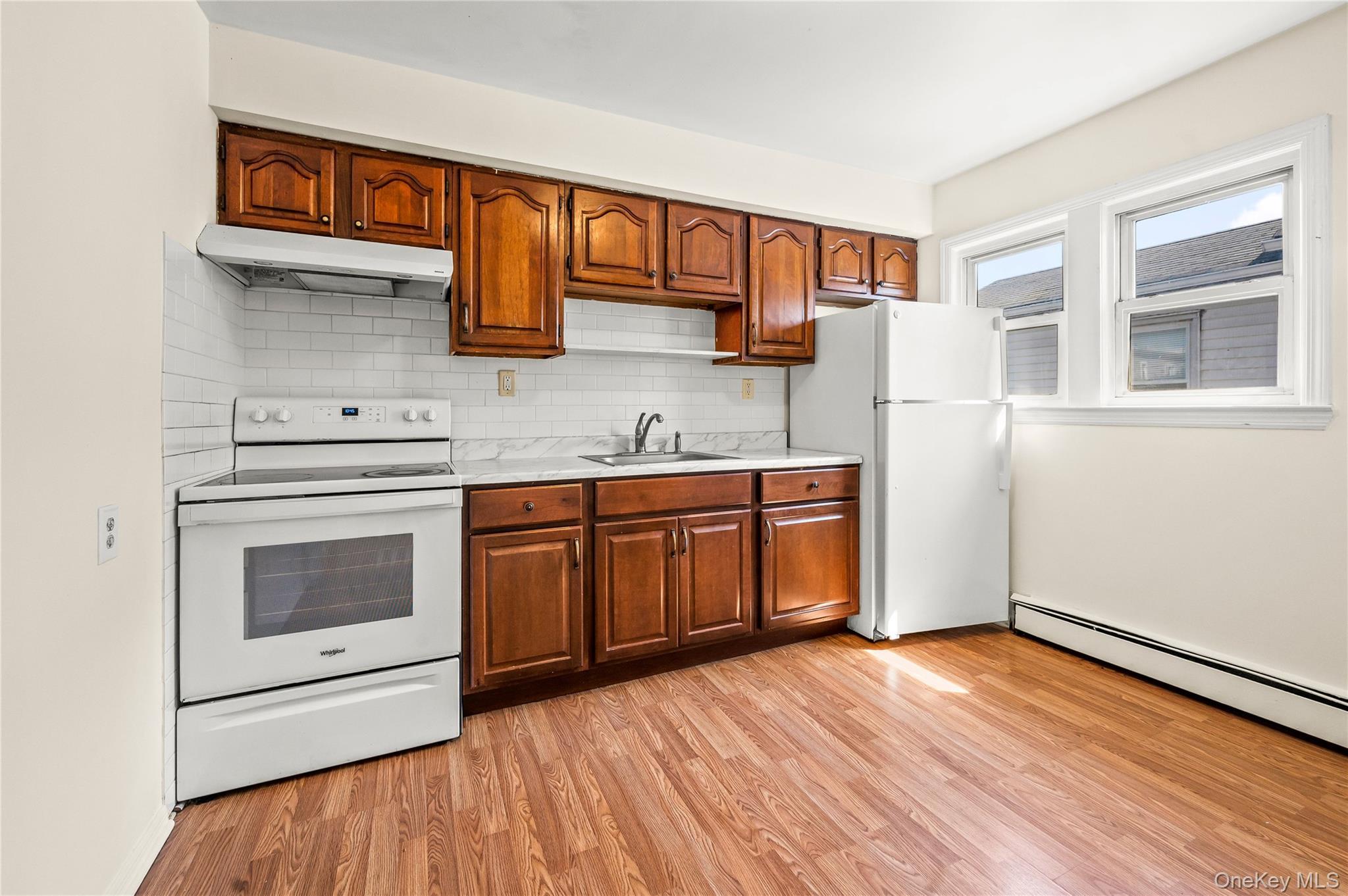 Single Family Beechwood Avenue  Nassau County, NY 11050, MLS-1036514-9