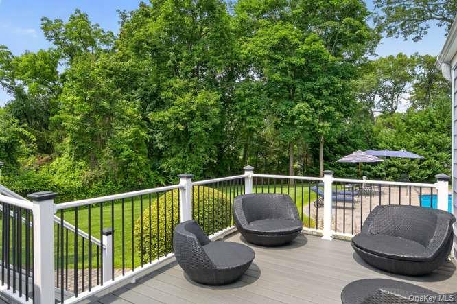 Single Family Woodleaf Court Suffolk County, NY 11724, MLS-1036519-18