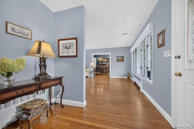 Single Family Woodleaf Court Suffolk County, NY 11724, MLS-1036519-4