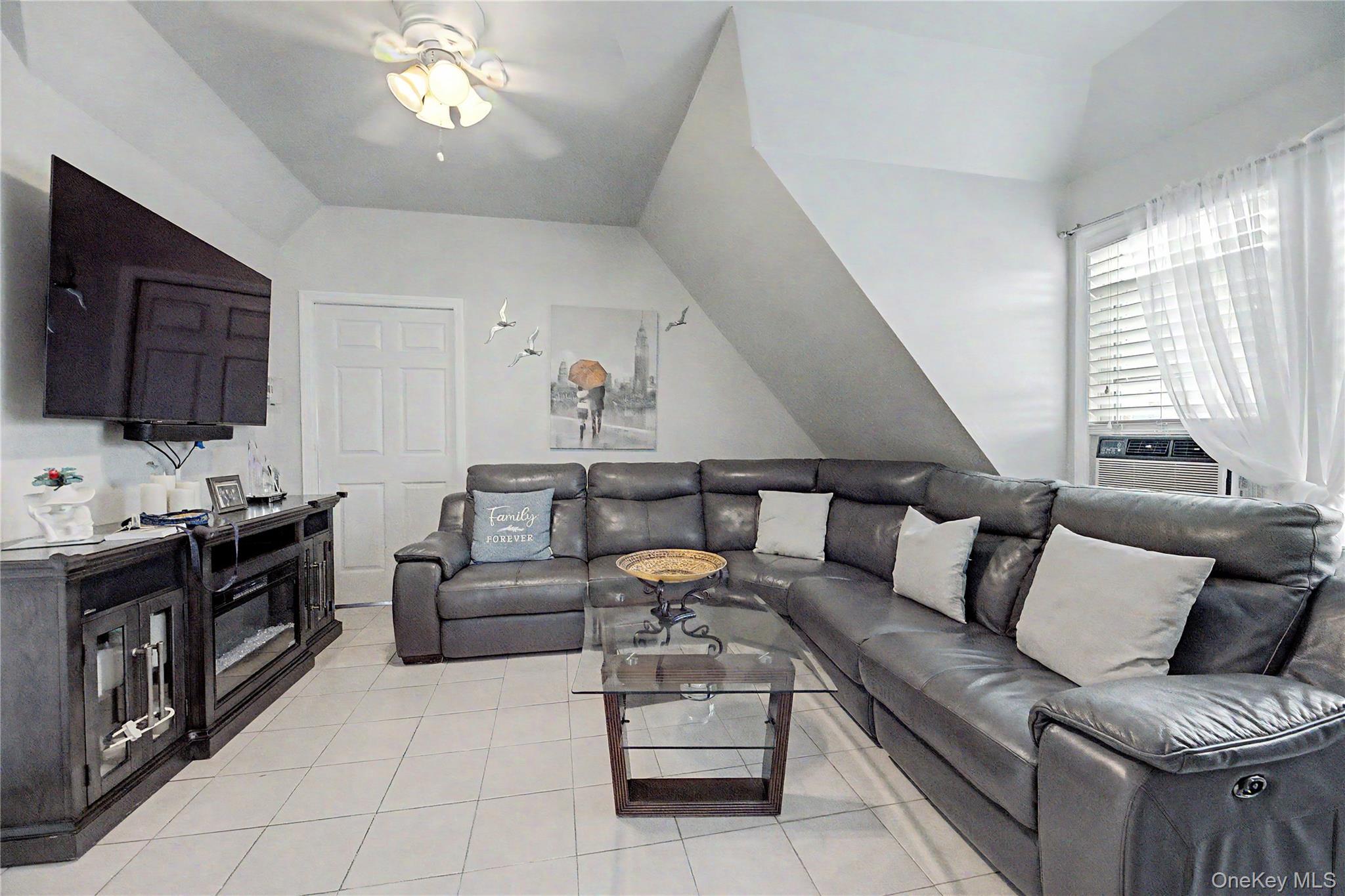 Single Family Bogart Avenue  Bronx, NY 10462, MLS-1036528-11