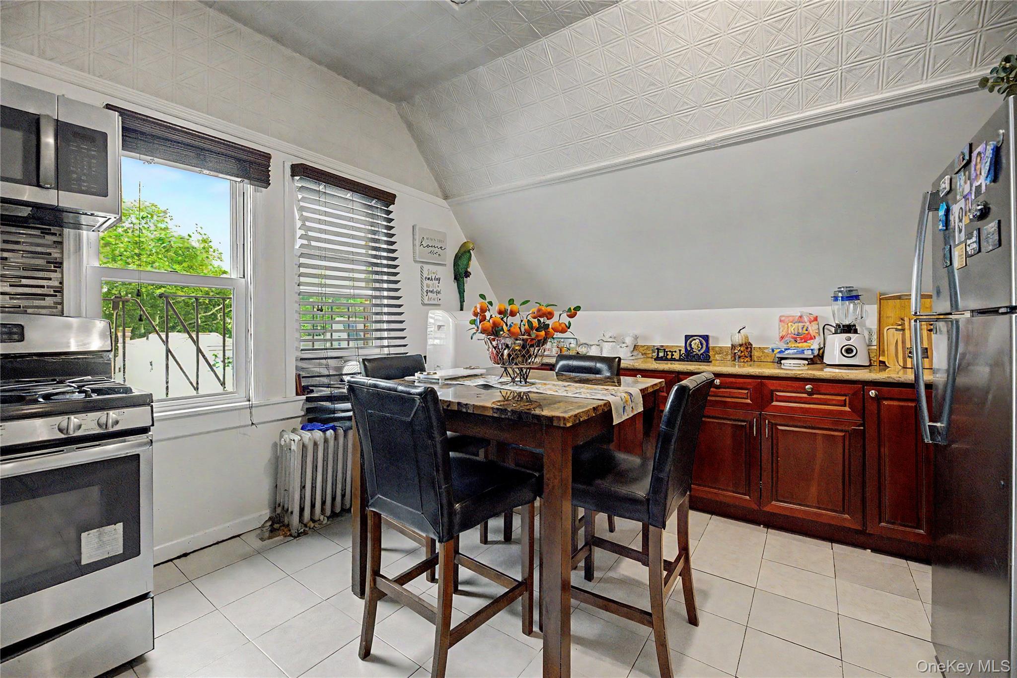 Single Family Bogart Avenue  Bronx, NY 10462, MLS-1036528-8