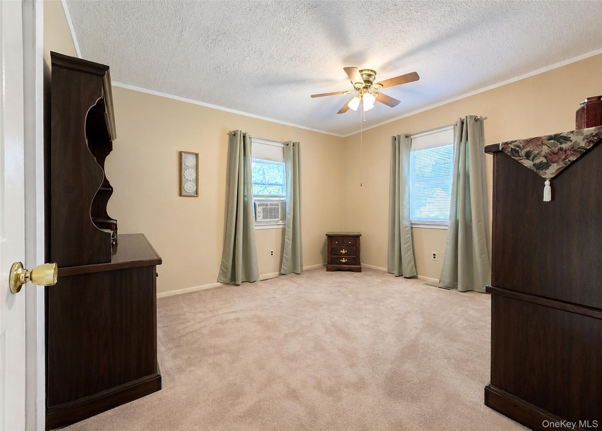 Single Family Magnolia Drive Suffolk County, NY 11784, MLS-1036543-13