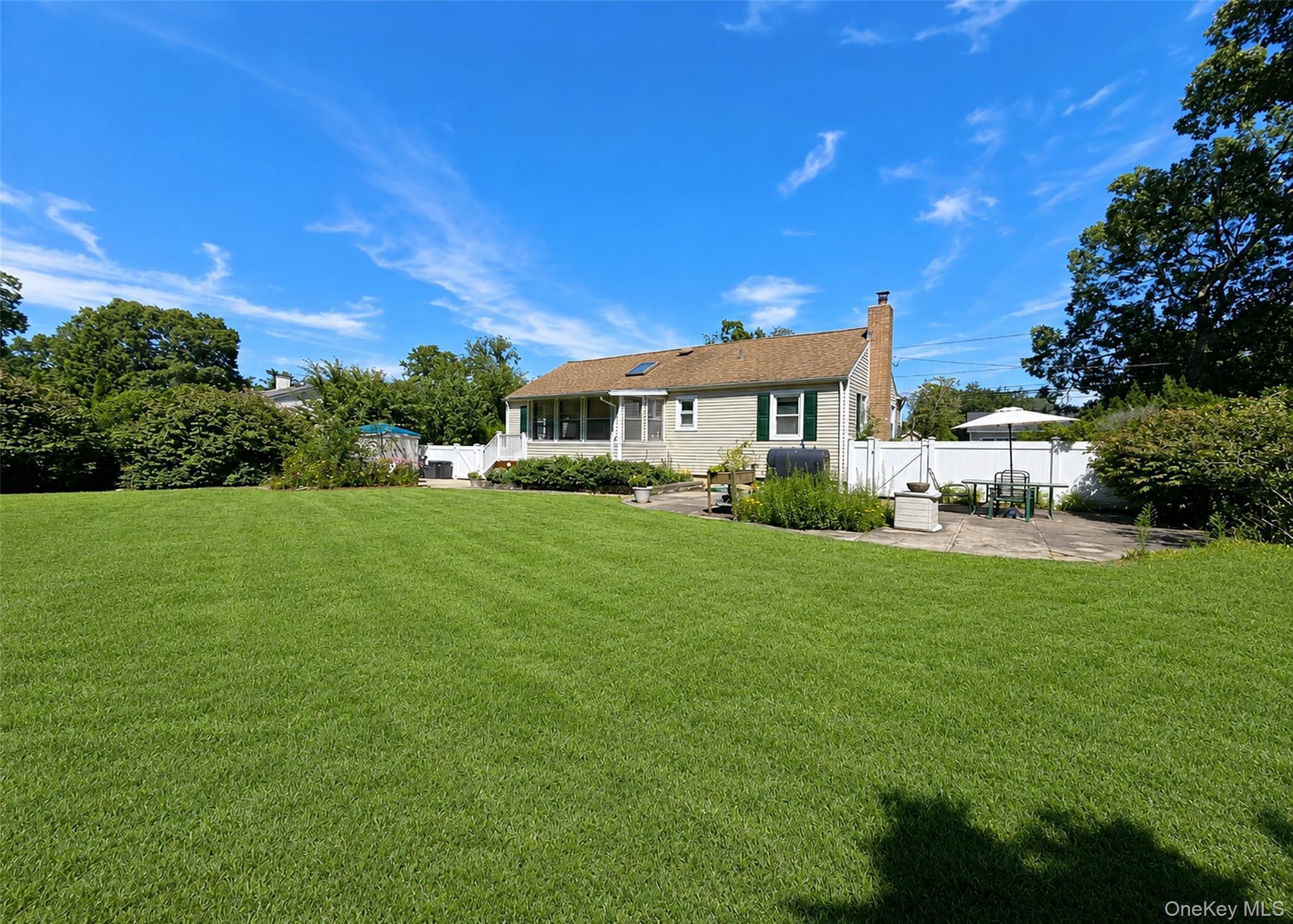 Single Family Magnolia Drive Suffolk County, NY 11784, MLS-1036543-20