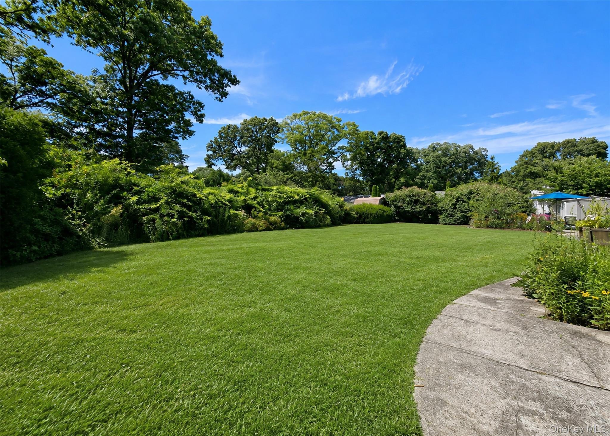 Single Family Magnolia Drive Suffolk County, NY 11784, MLS-1036543-21