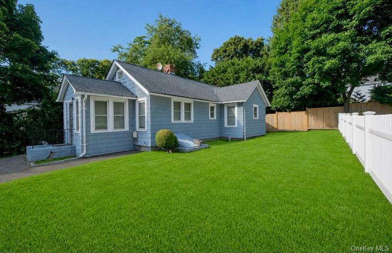 Single Family Vineyard Road  Suffolk County, NY 11743, MLS-1036555-3