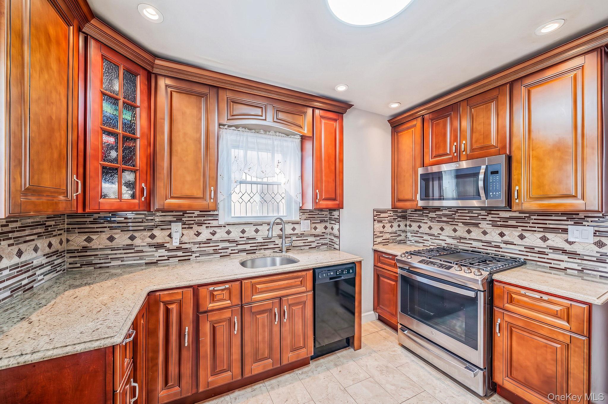 Single Family 219th Street Queens, NY 11427, MLS-1036564-10