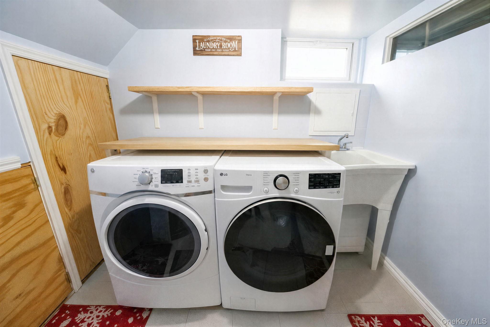 Single Family 219th Street Queens, NY 11427, MLS-1036564-20