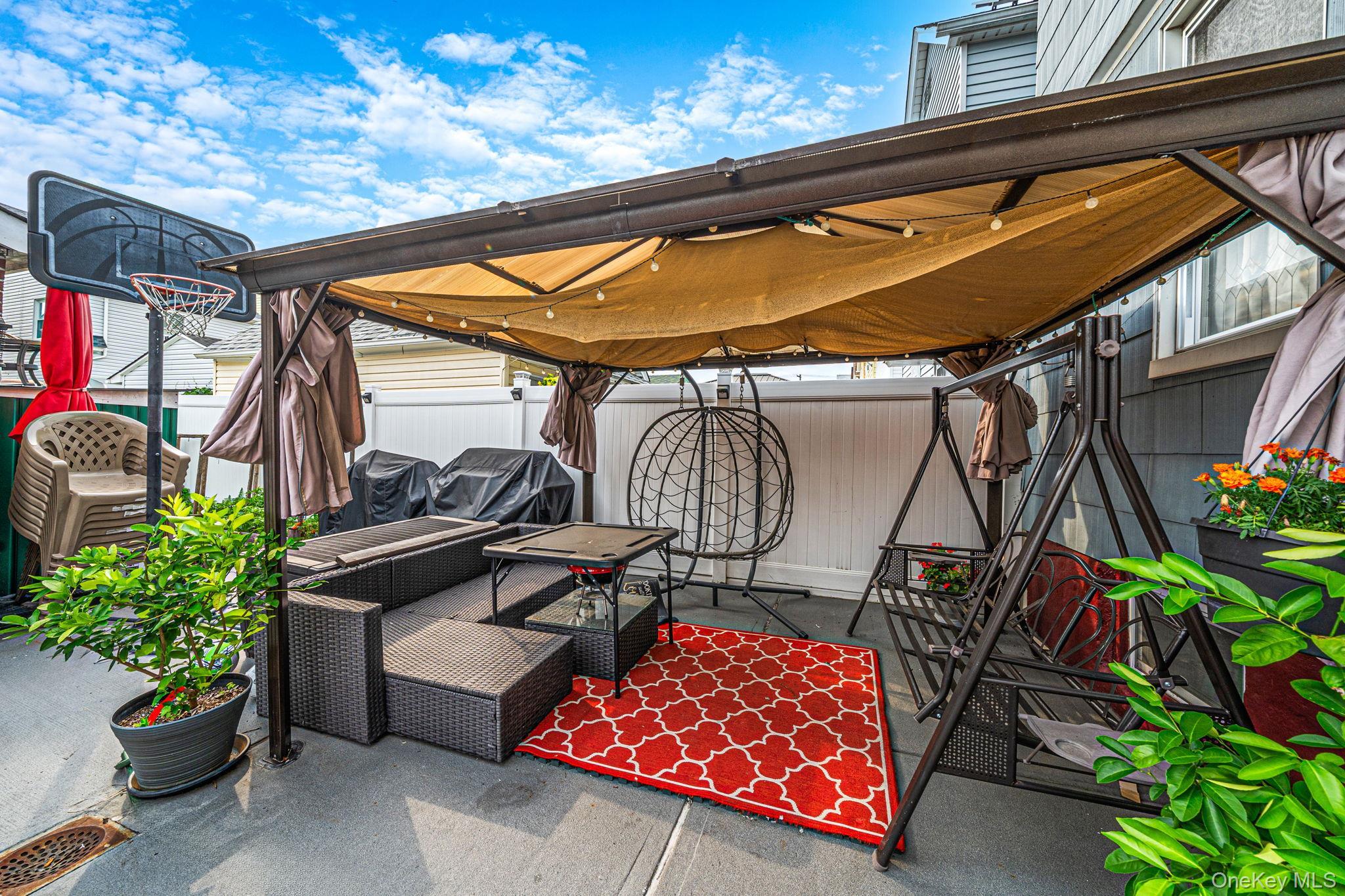 Single Family 219th Street Queens, NY 11427, MLS-1036564-28