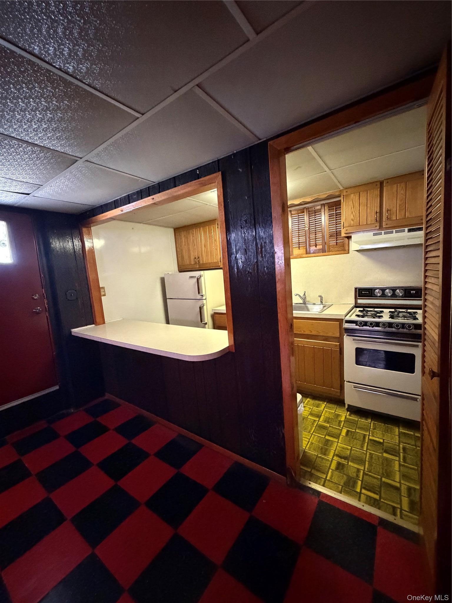 Single Family 140th Avenue Queens, NY 11413, MLS-1036575-28