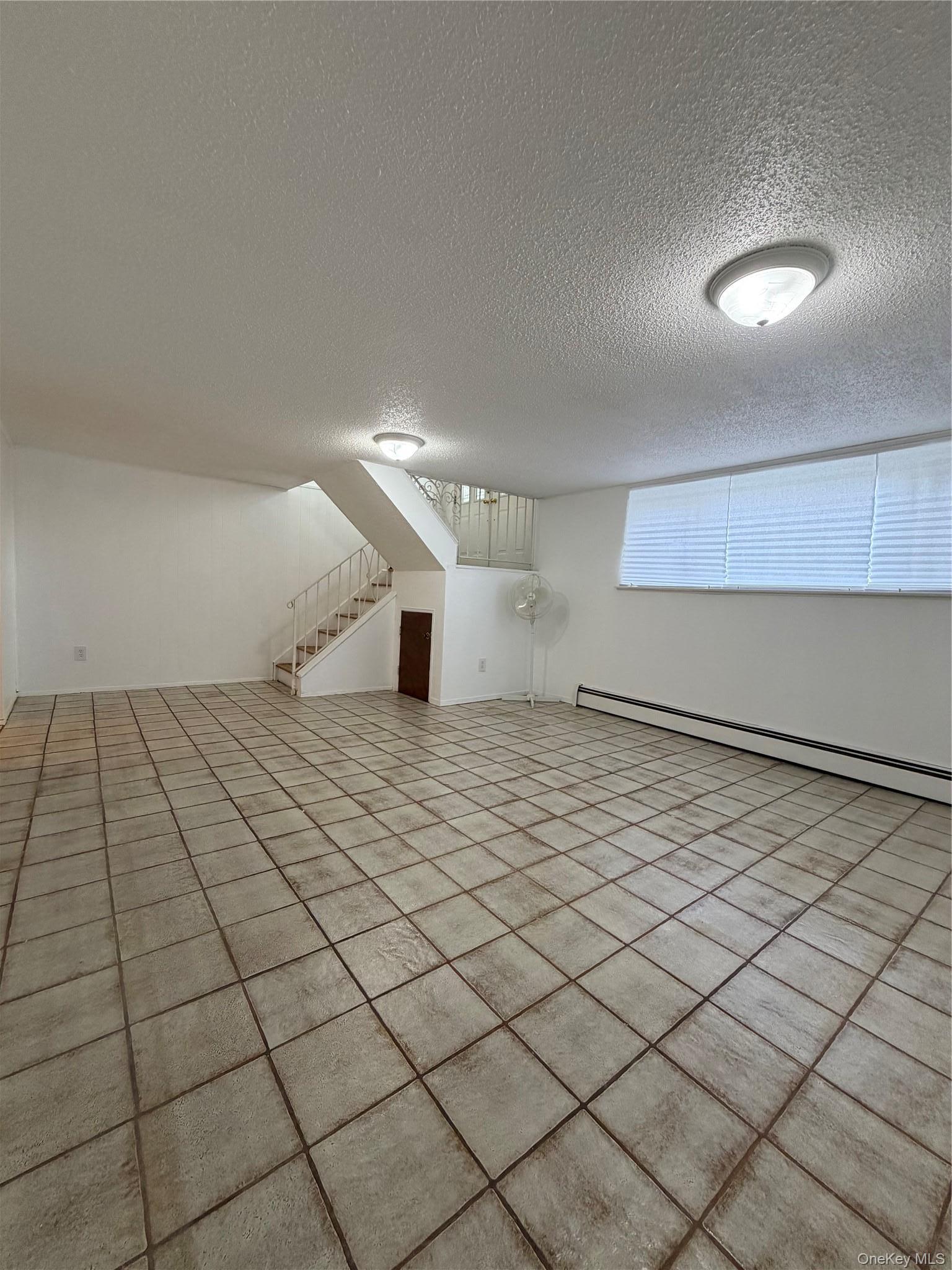 Single Family 140th Avenue Queens, NY 11413, MLS-1036575-31