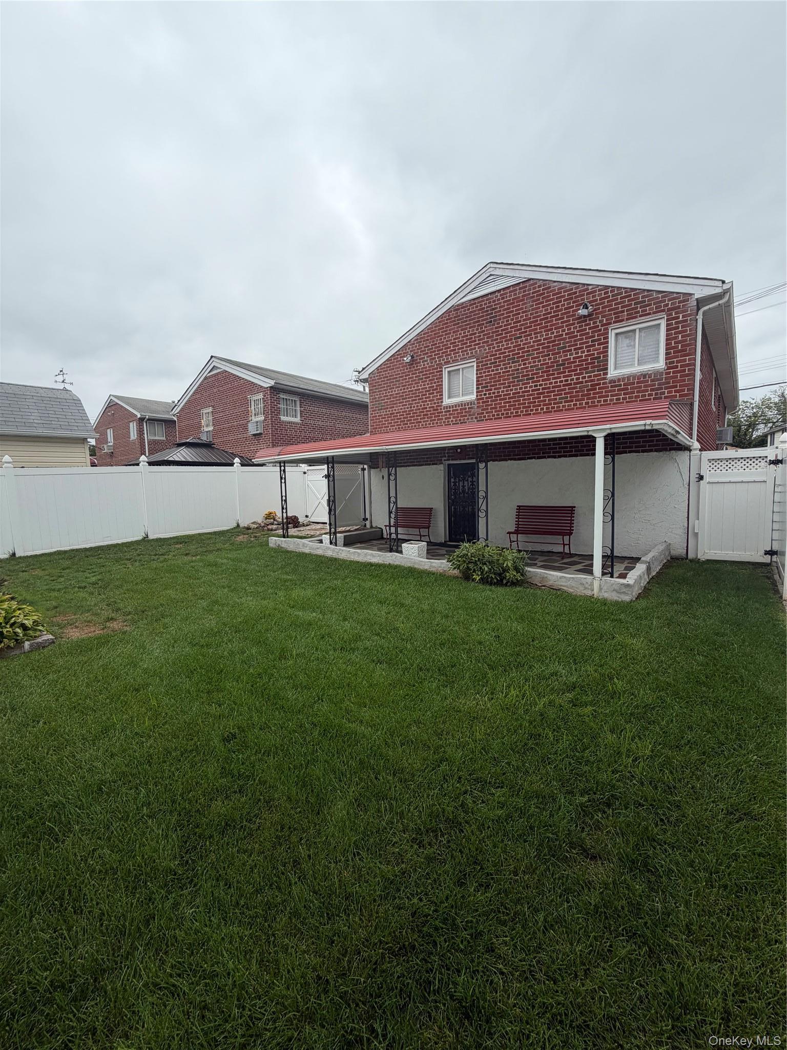 Single Family 140th Avenue  Queens, NY 11413, MLS-1036575-43