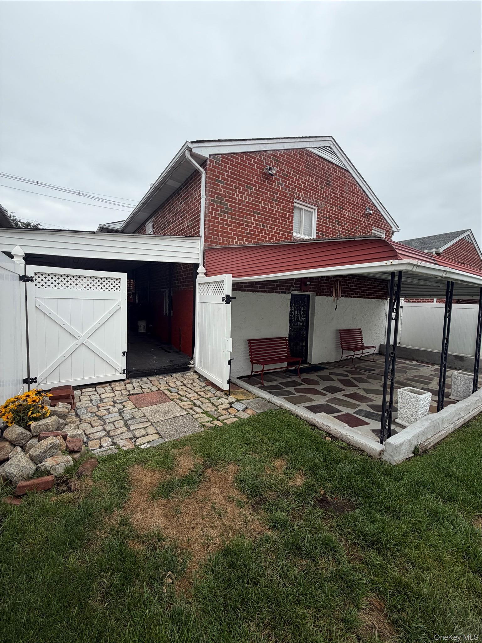 Single Family 140th Avenue  Queens, NY 11413, MLS-1036575-45