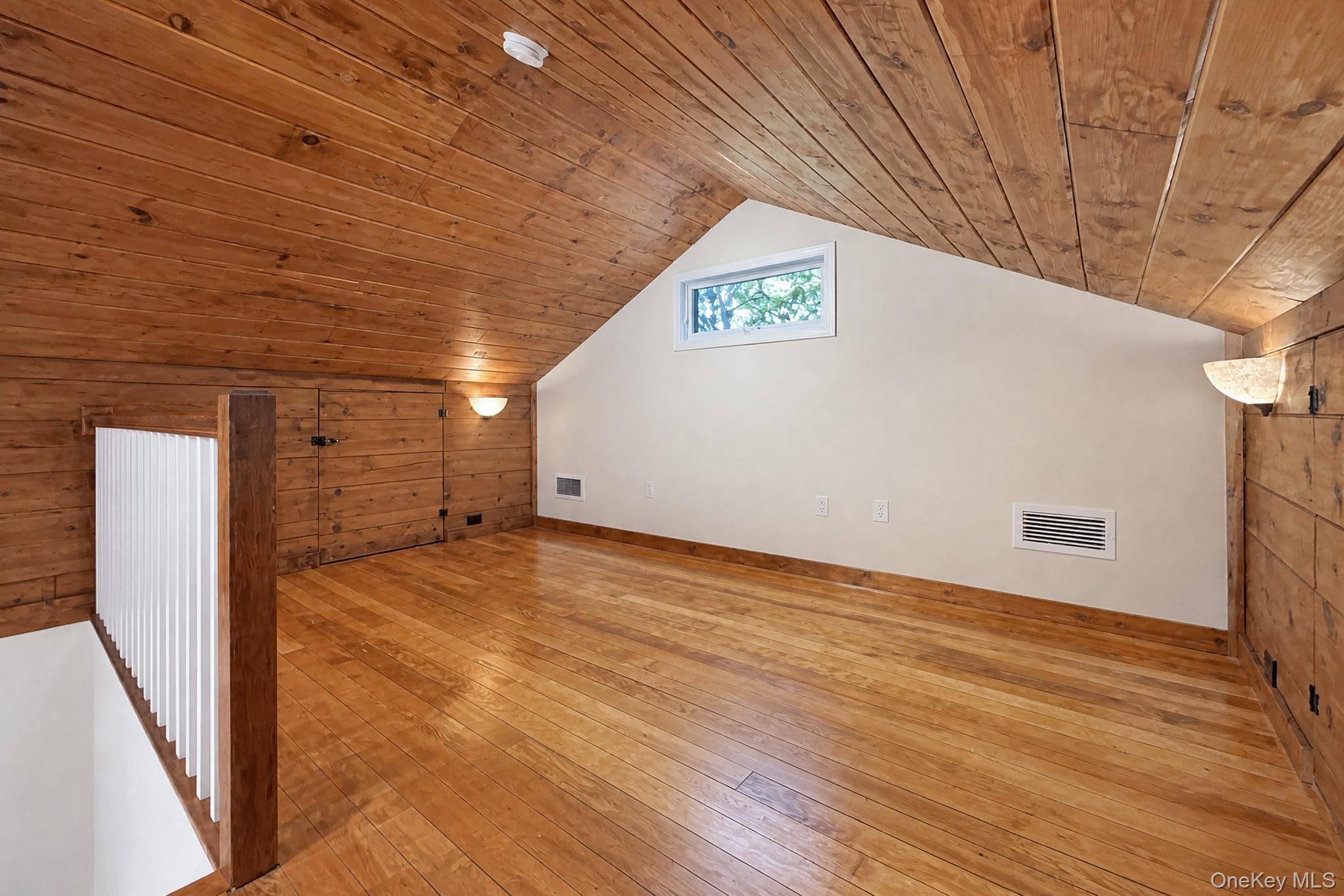 Single Family Sunset New Fairfield, Ct Trail Out Of Area, NY 06812, MLS-1036580-13
