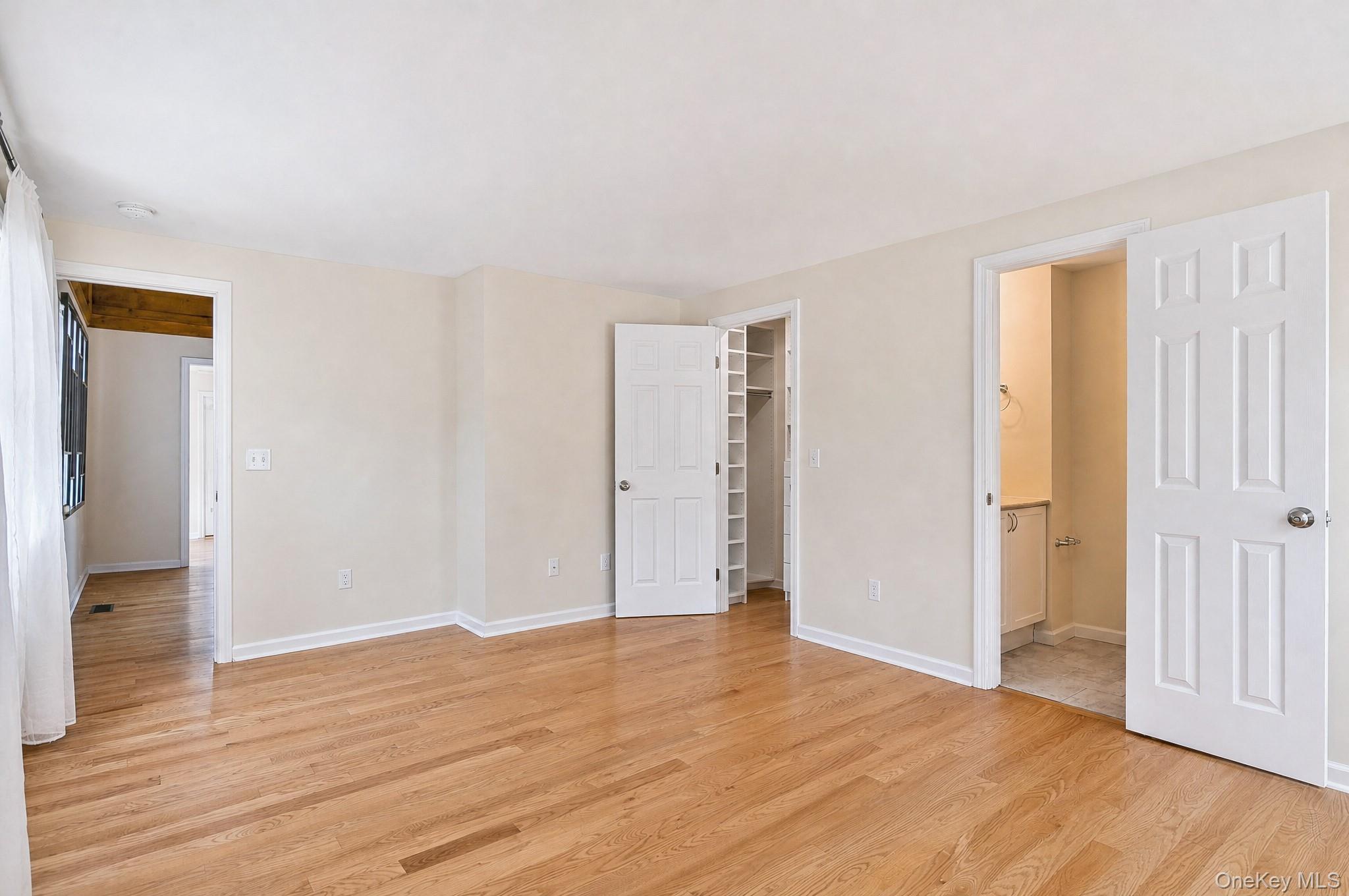 Single Family Sunset New Fairfield, Ct Trail Out Of Area, NY 06812, MLS-1036580-16