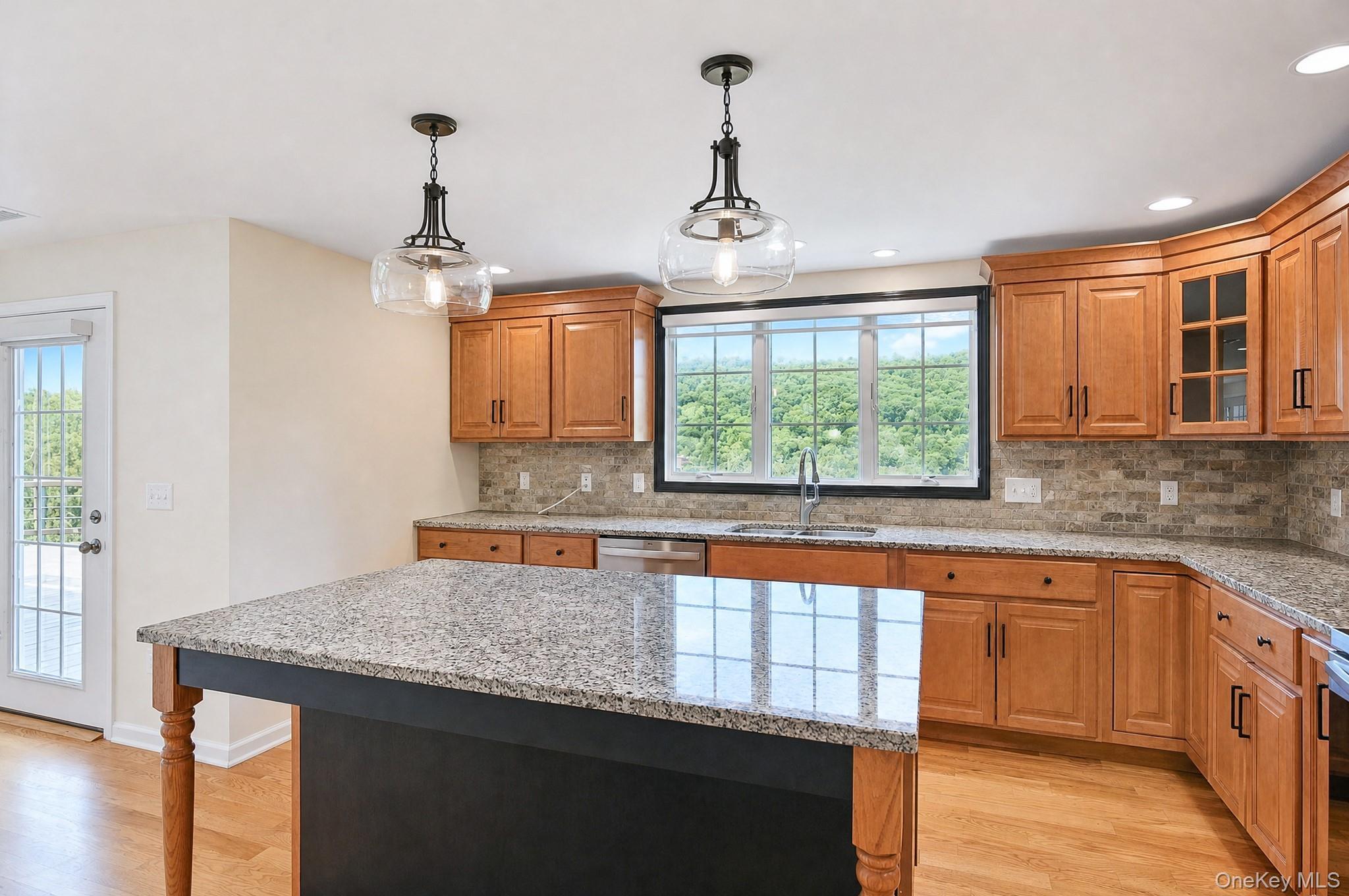 Single Family Sunset New Fairfield, Ct Trail Out Of Area, NY 06812, MLS-1036580-7