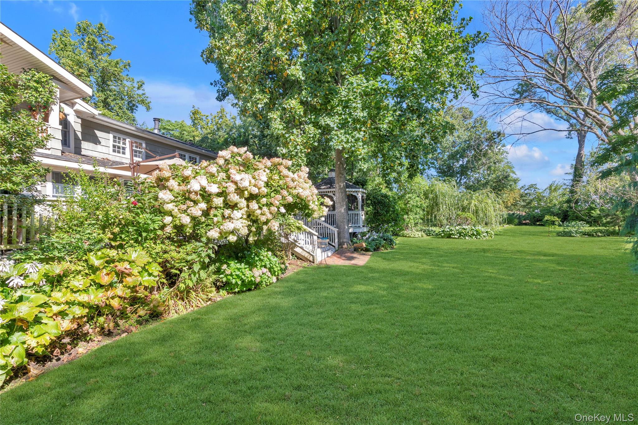 Single Family Dairy Drive Nassau County, NY 11542, MLS-1036614-24
