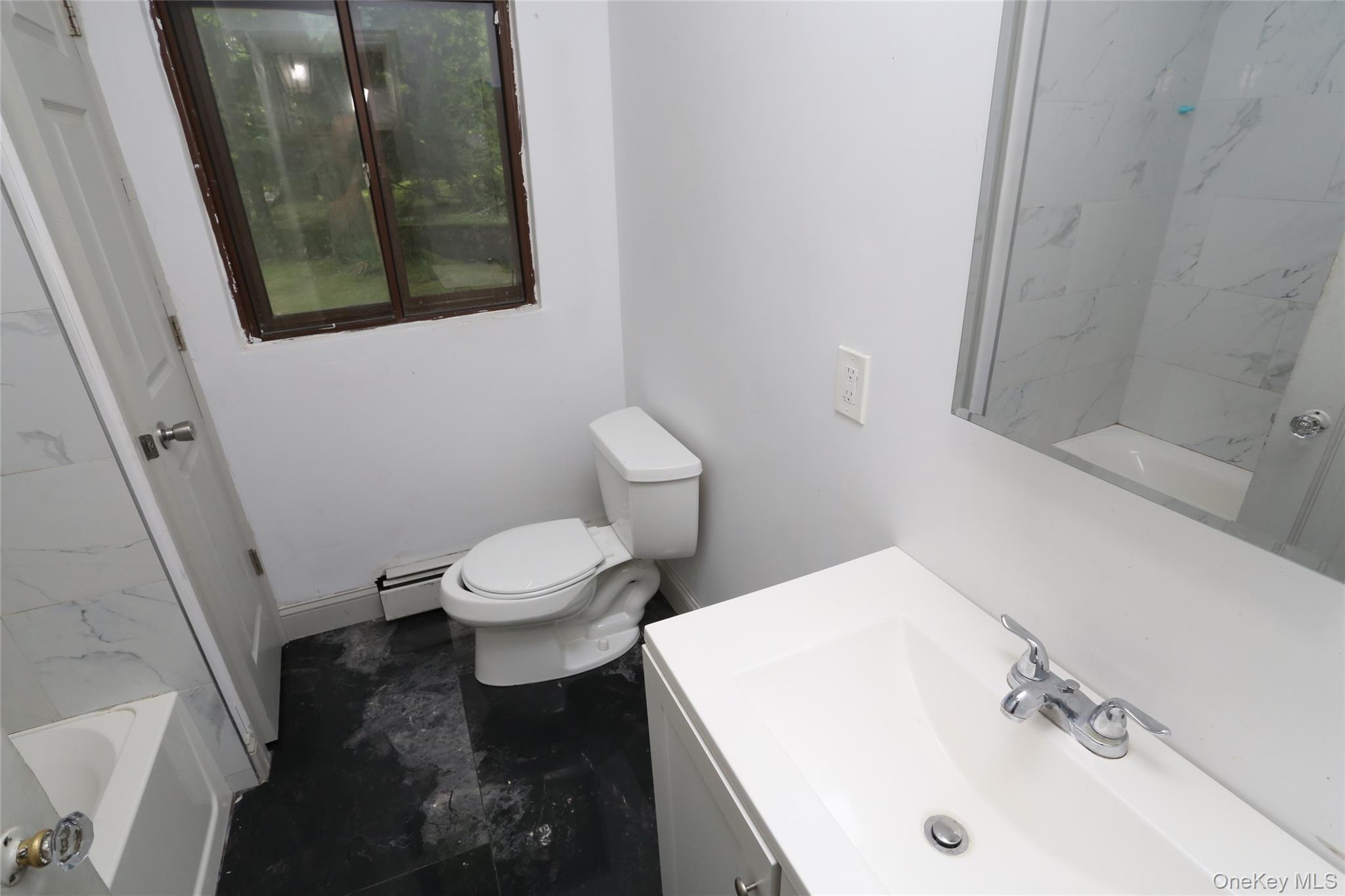 Single Family Sunset Drive Rockland County, NY 10901, MLS-1036633-19