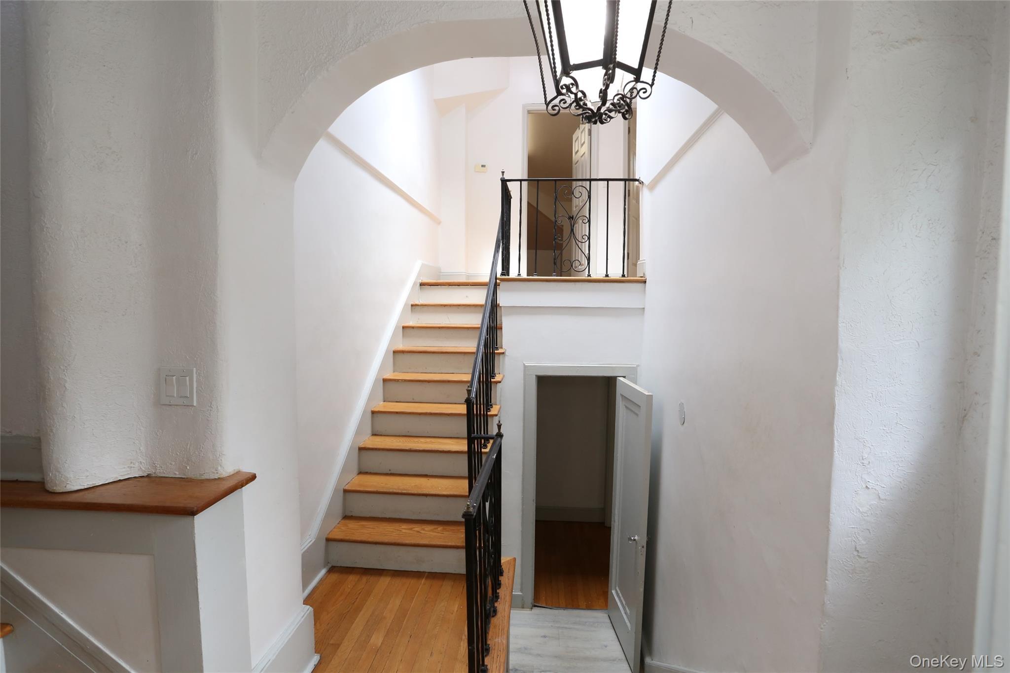 Single Family Sunset Drive Rockland County, NY 10901, MLS-1036633-20