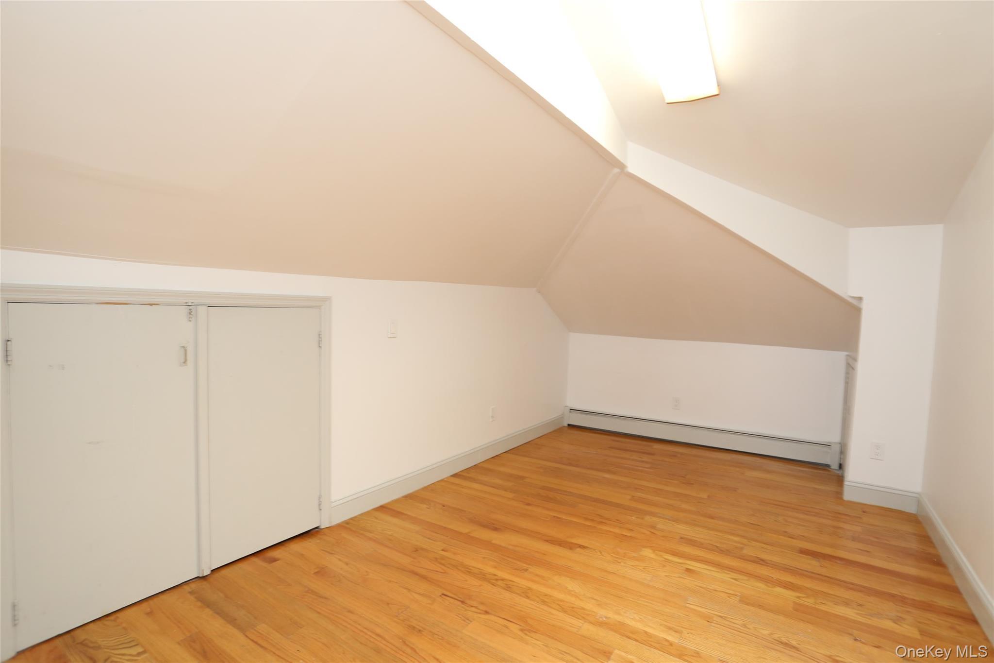 Single Family Sunset Drive Rockland County, NY 10901, MLS-1036633-23