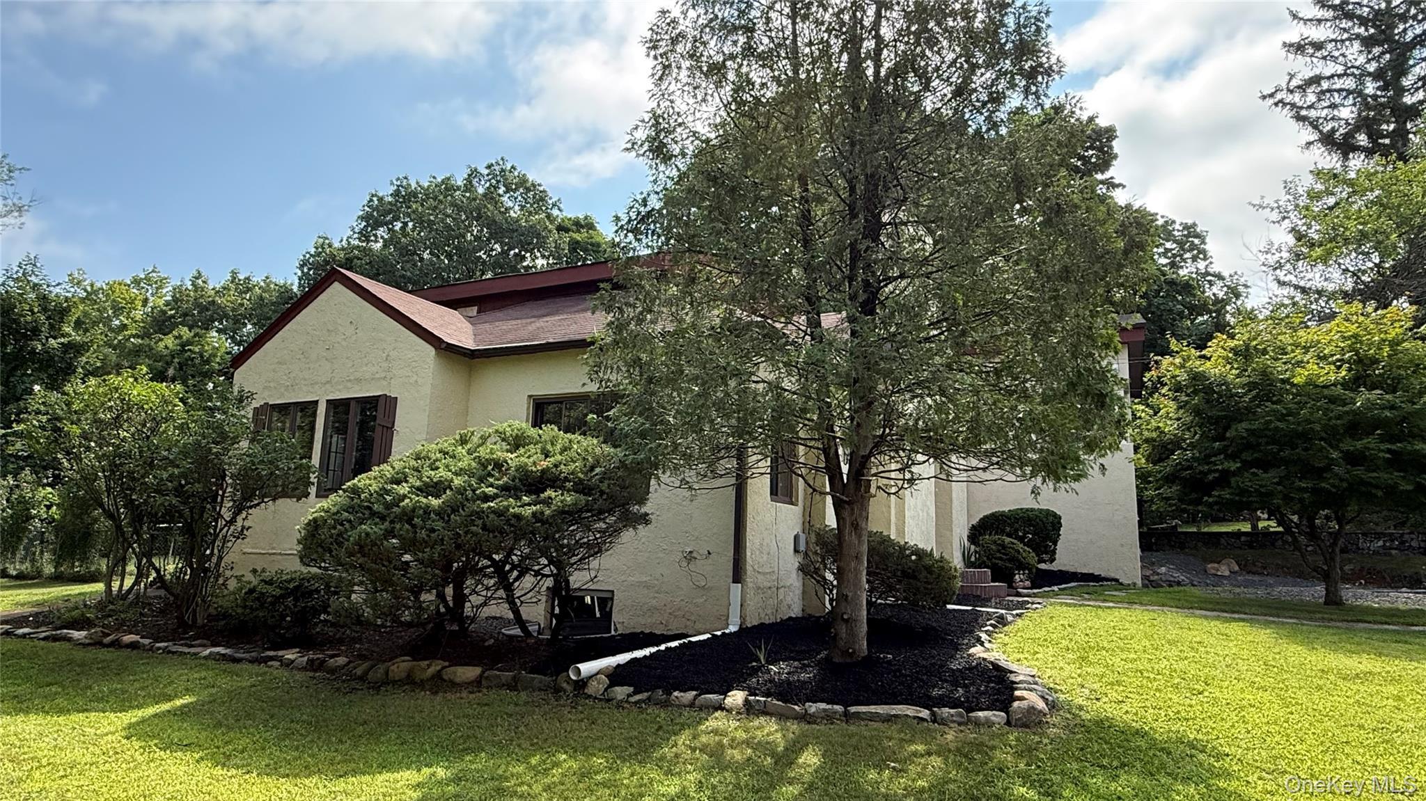 Single Family Sunset Drive Rockland County, NY 10901, MLS-1036633-7
