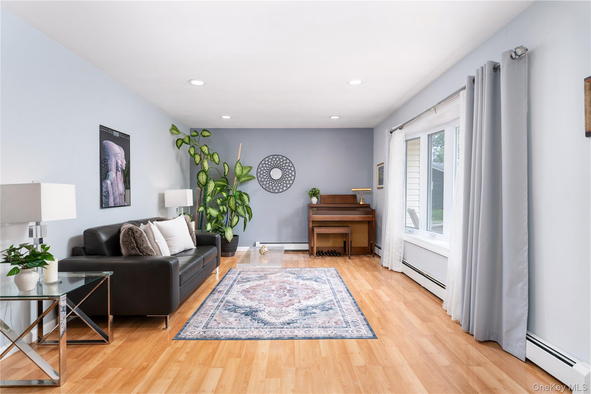 Single Family Shelley Court Suffolk County, NY 11953, MLS-1036634-2