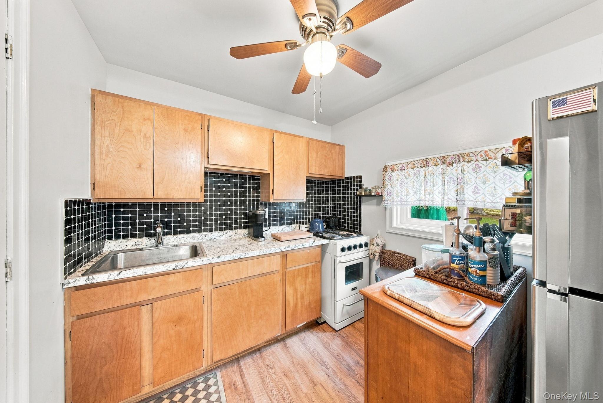 Single Family Beach  Sullivan County, NY 12737, MLS-1036645-11