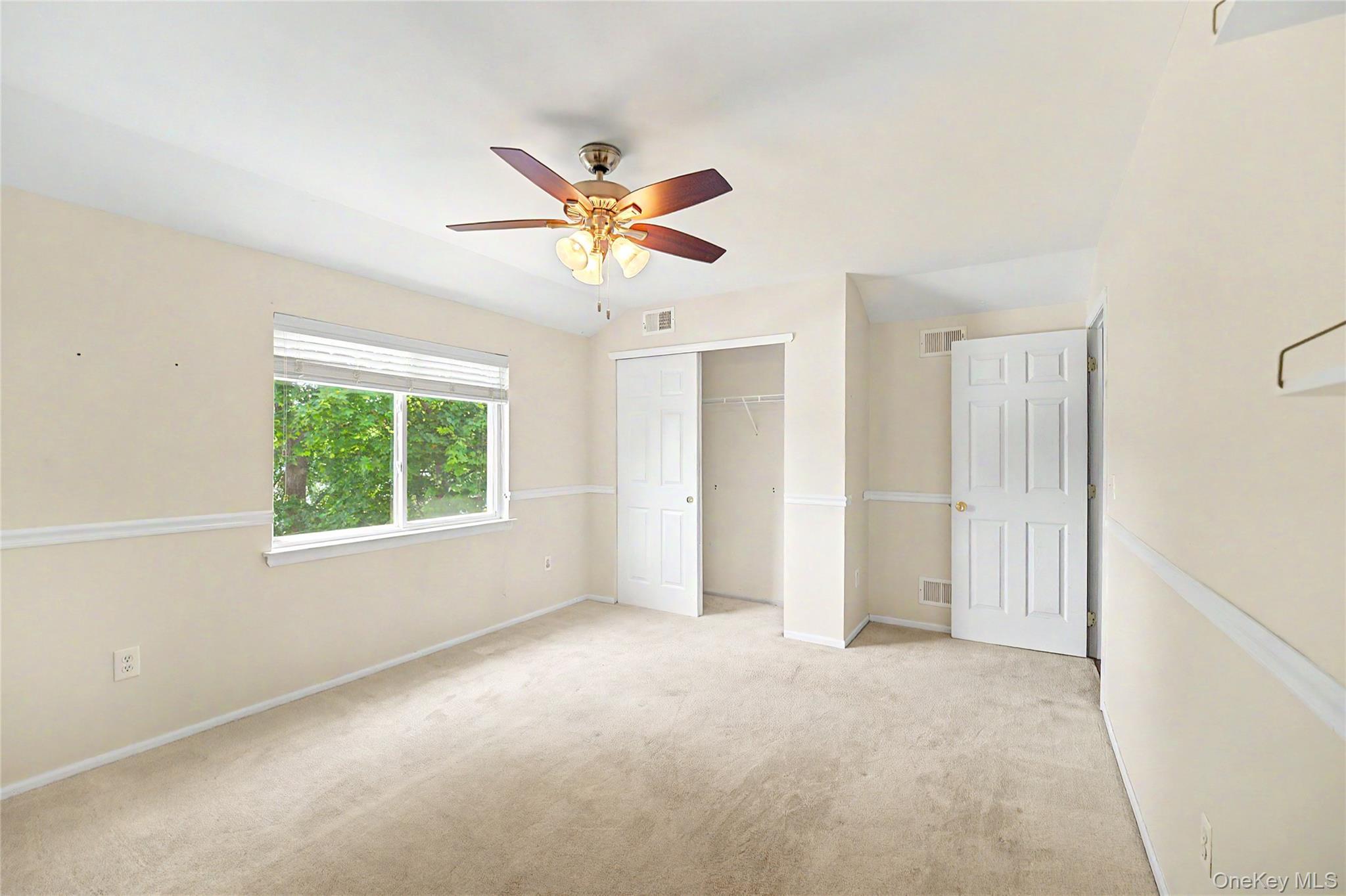 Single Family Greaves Avenue  Staten Island, NY 10308, MLS-1036657-16