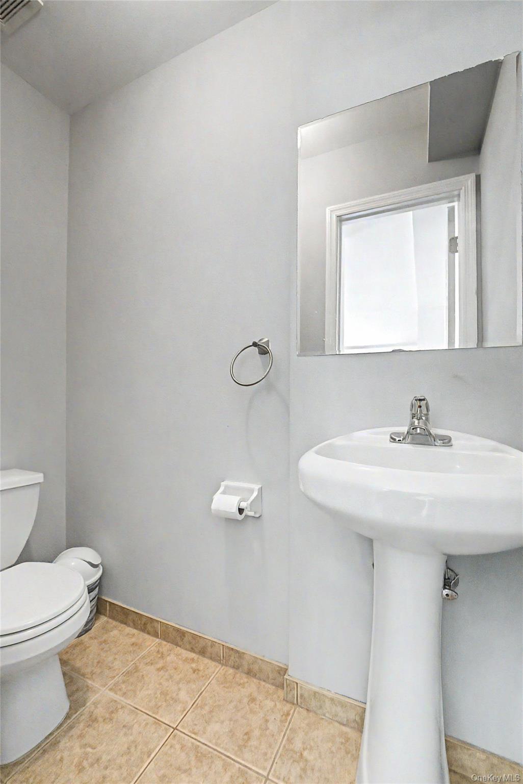 Single Family Greaves Avenue  Staten Island, NY 10308, MLS-1036657-21