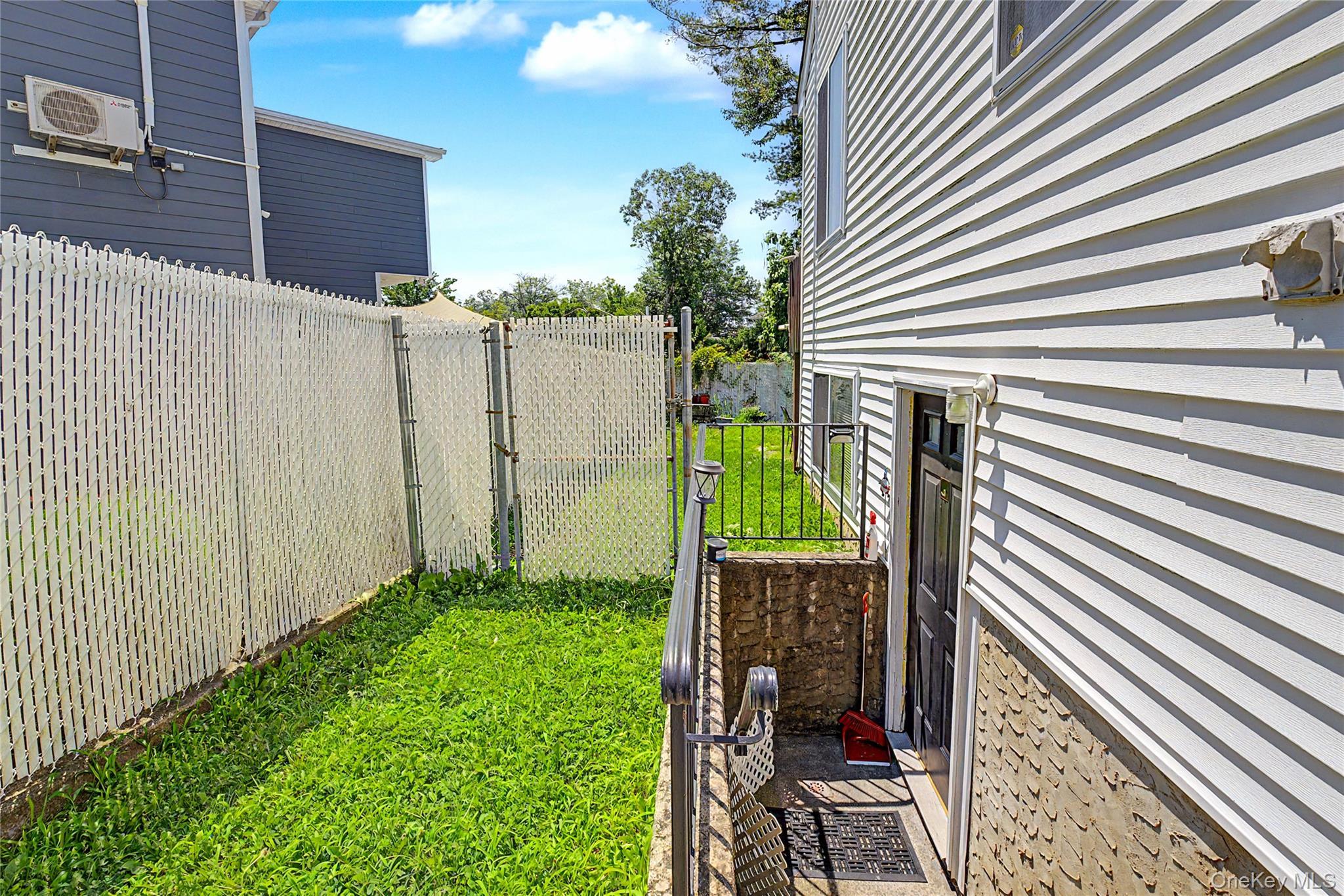 Single Family Greaves Avenue  Staten Island, NY 10308, MLS-1036657-28