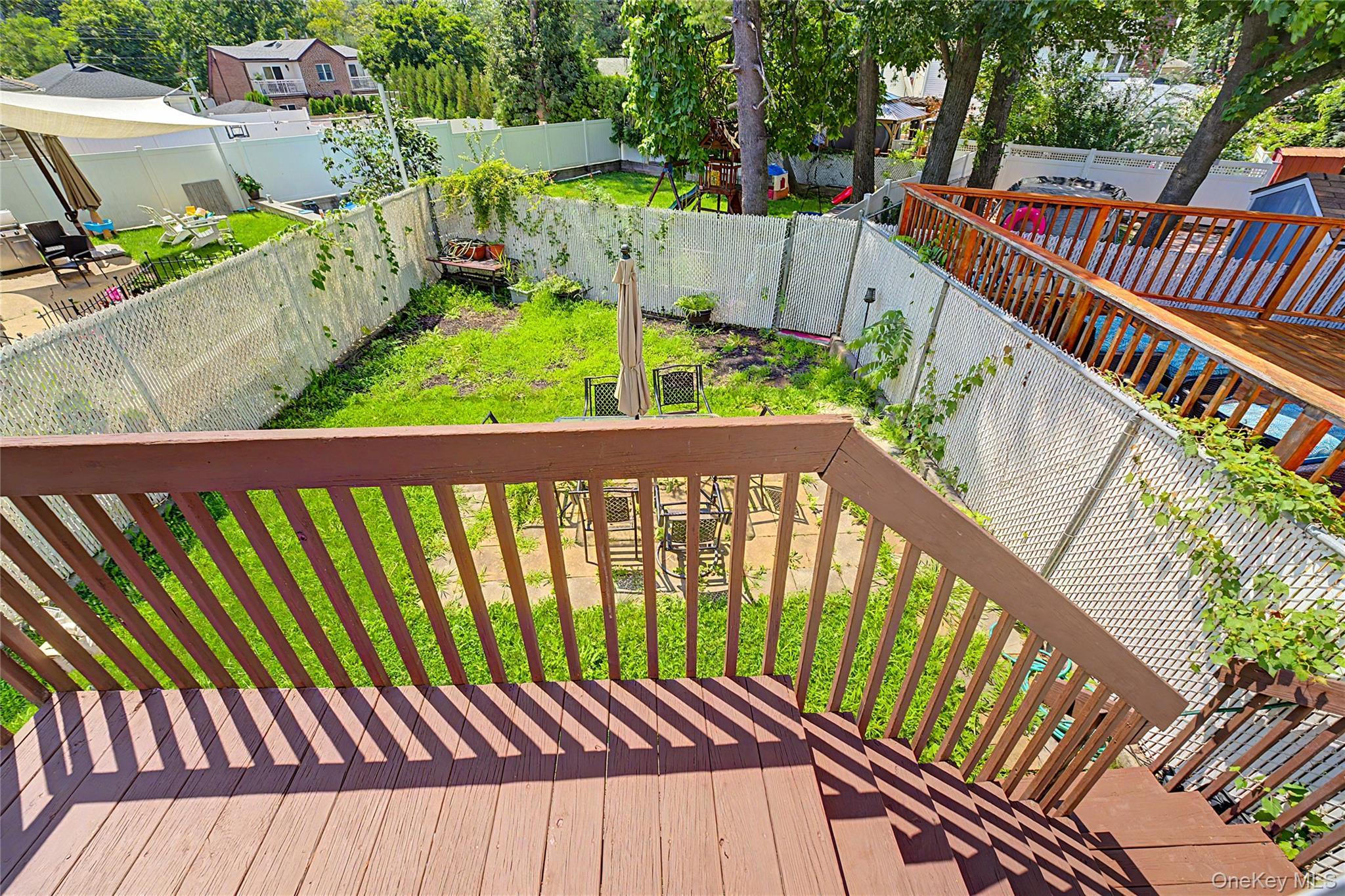 Single Family Greaves Avenue  Staten Island, NY 10308, MLS-1036657-34