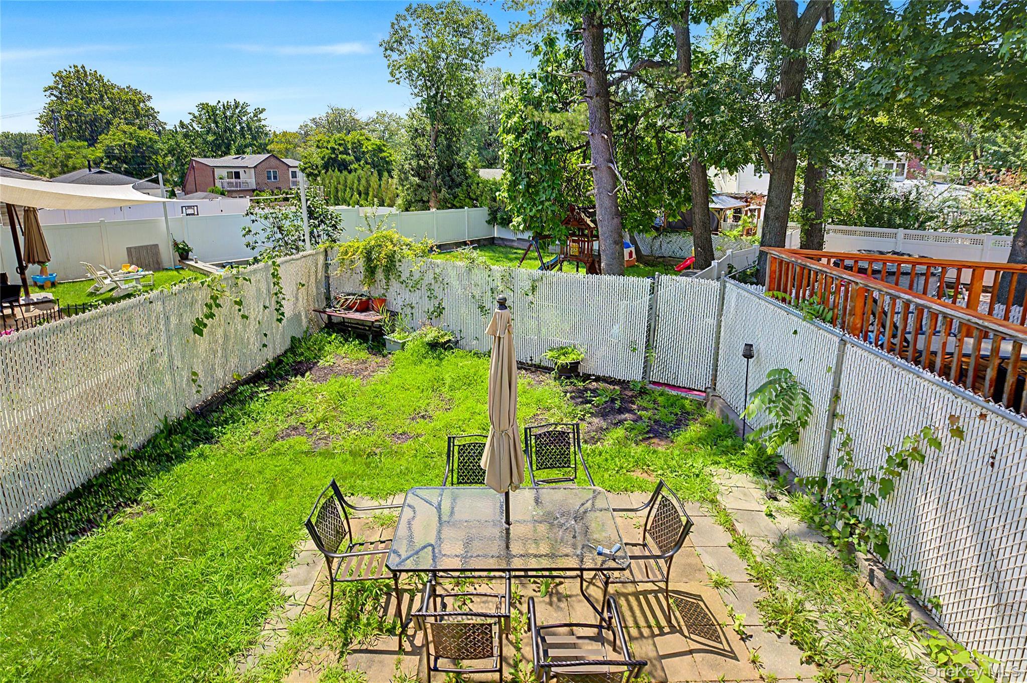 Single Family Greaves Avenue  Staten Island, NY 10308, MLS-1036657-35