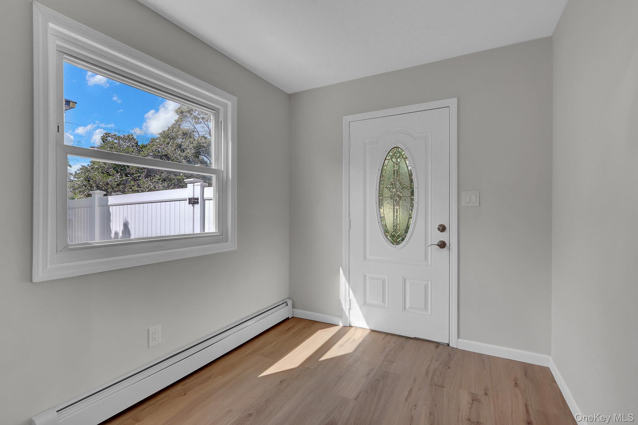 Single Family Ferraris Suffolk County, NY 11726, MLS-1036658-21