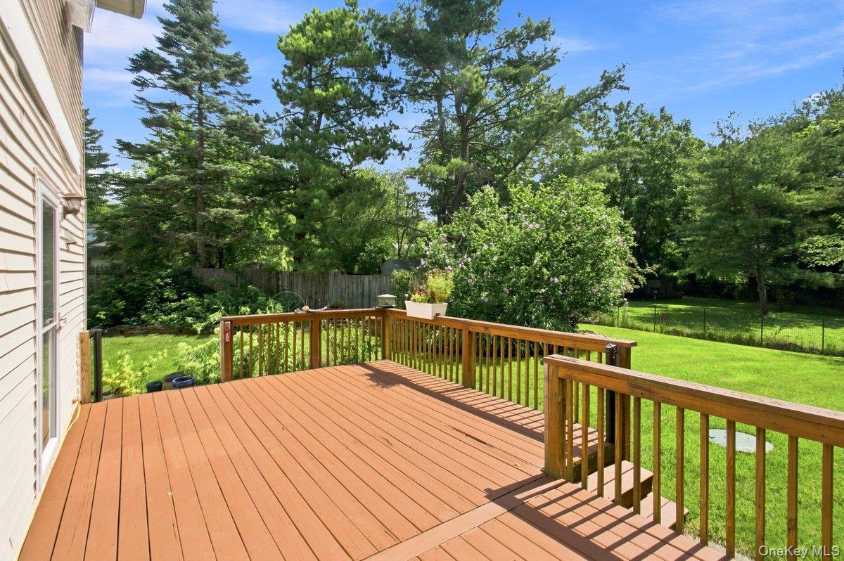 Single Family Dolfinger Lane Dutchess County, NY 12524, MLS-1036669-17