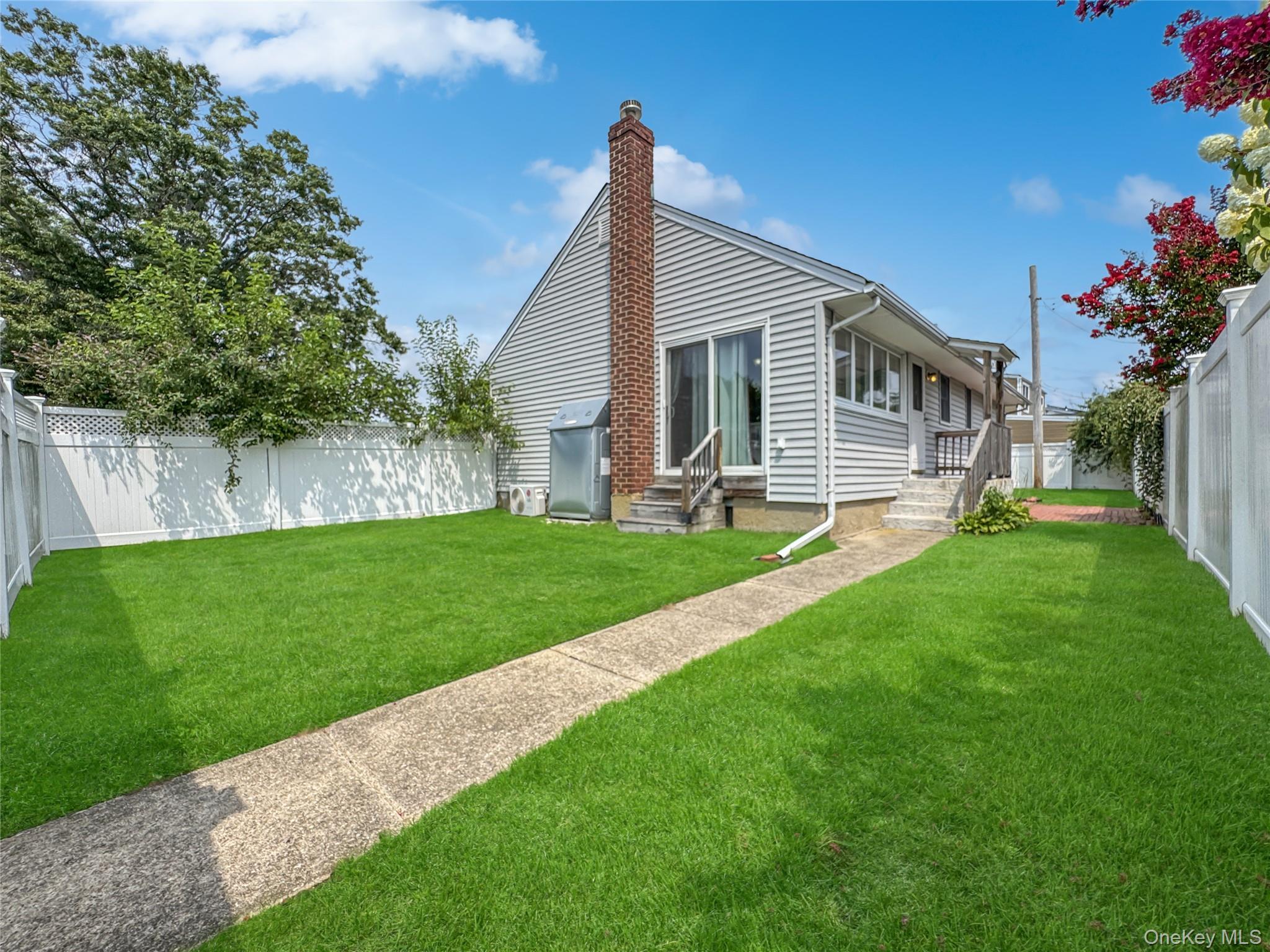 Single Family Charles Road Nassau County, NY 11793, MLS-1036672-19