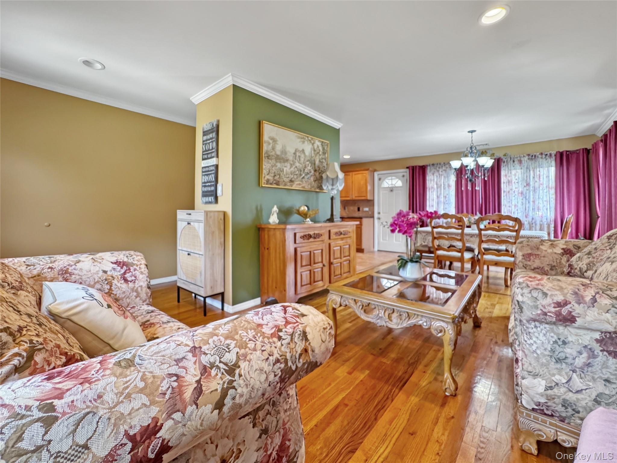 Single Family Charles Road Nassau County, NY 11793, MLS-1036672-4