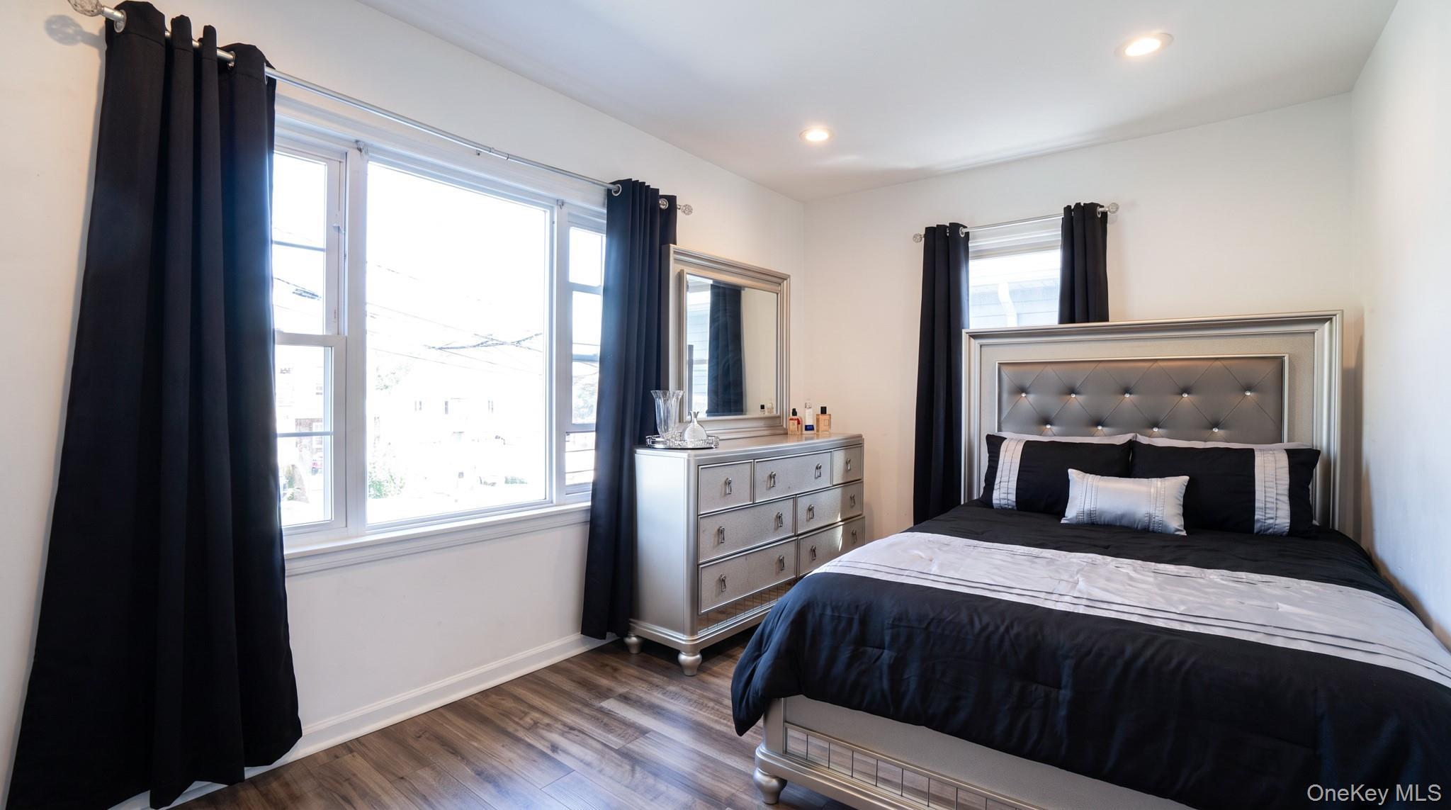 Single Family Gouverneur Avenue Queens, NY 11692, MLS-1036683-12
