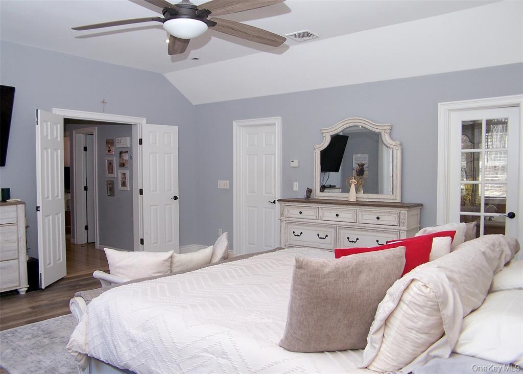 Single Family Doral Lane Suffolk County, NY 11980, MLS-1036687-13
