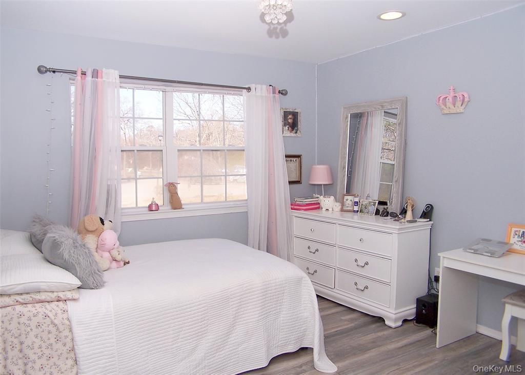 Single Family Doral Lane Suffolk County, NY 11980, MLS-1036687-17