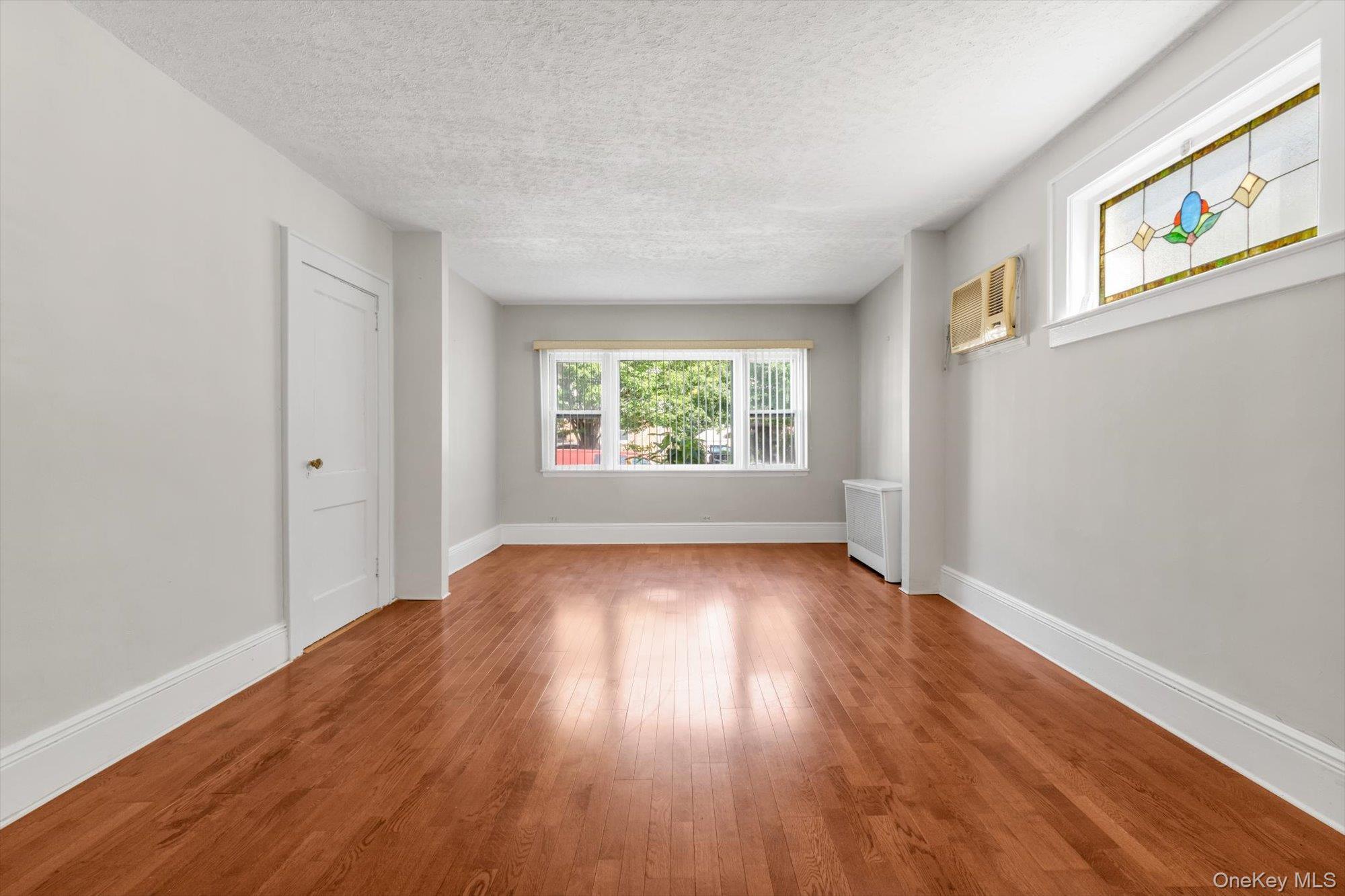 Single Family 164th Street Queens, NY 11358, MLS-1036695-3